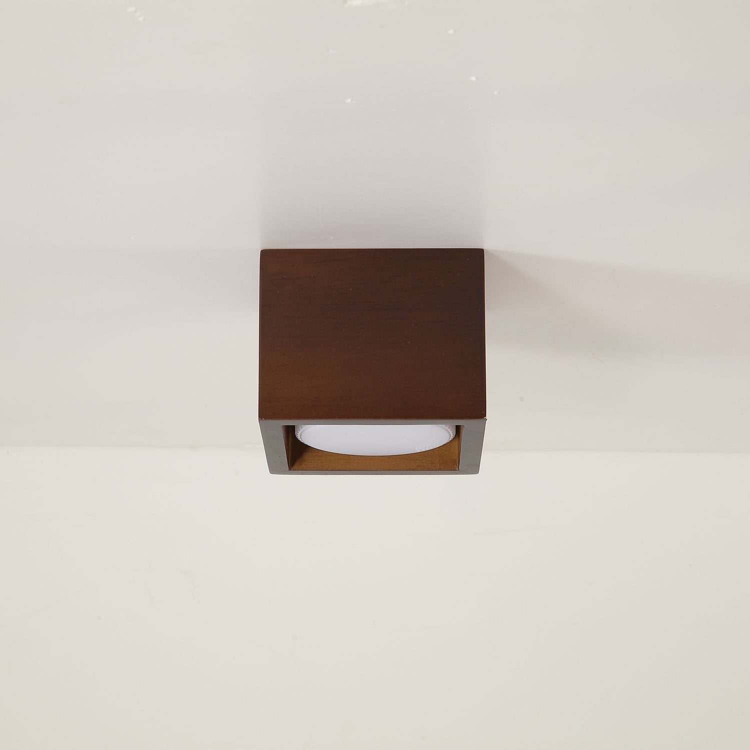 Потолочный светильник Cobra Wood