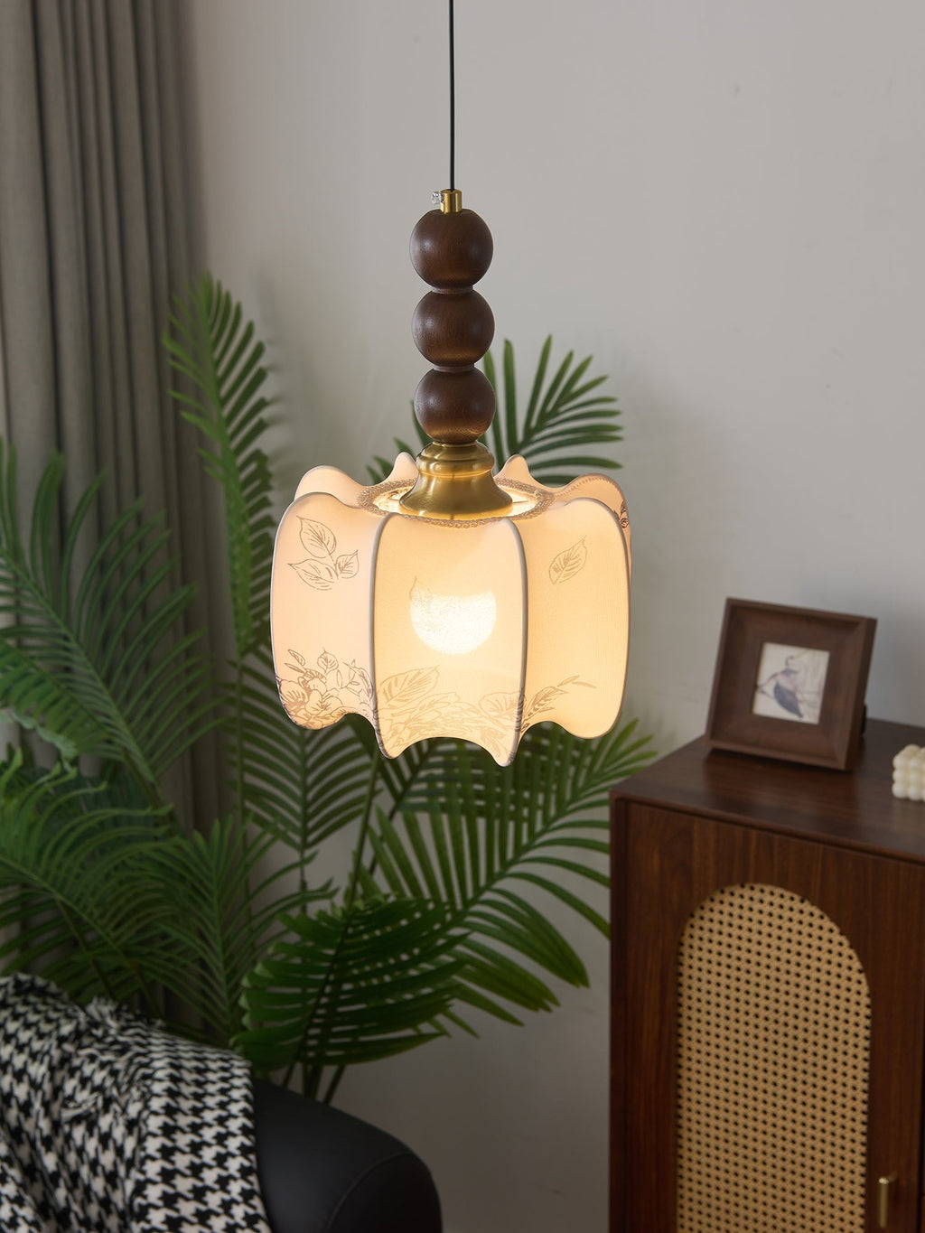 Eloria Pendant Light