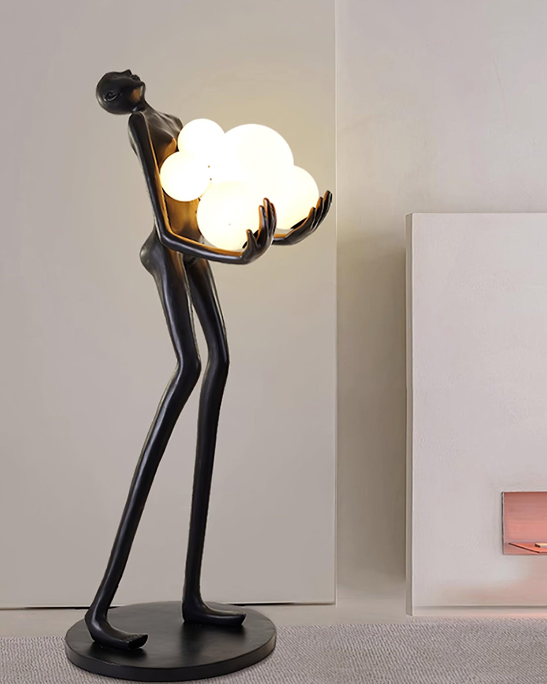 Напольный светильник Embrace Sculpture