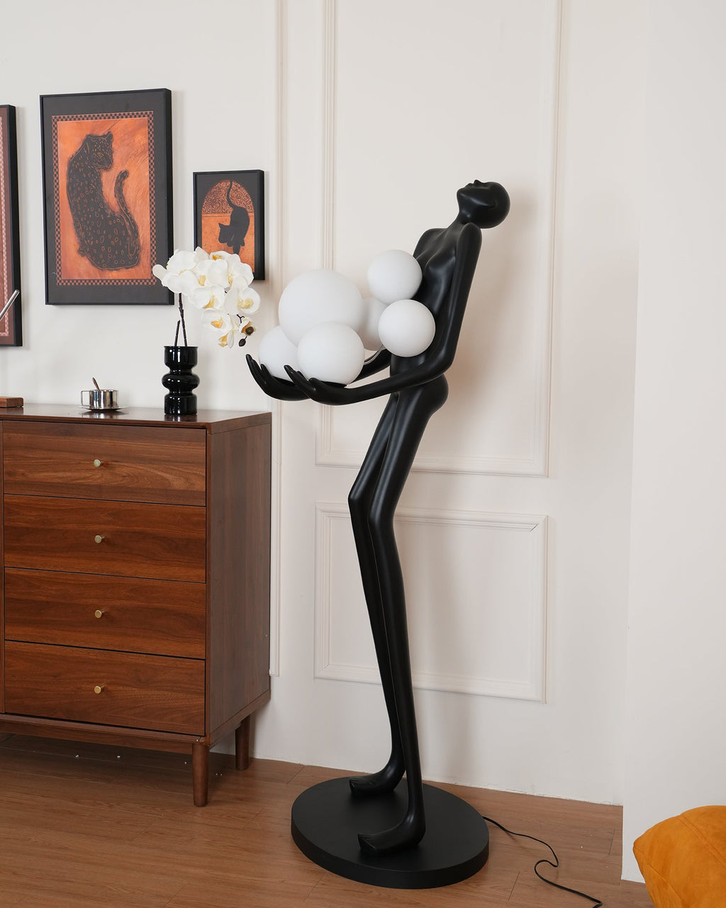 Напольный светильник Embrace Sculpture