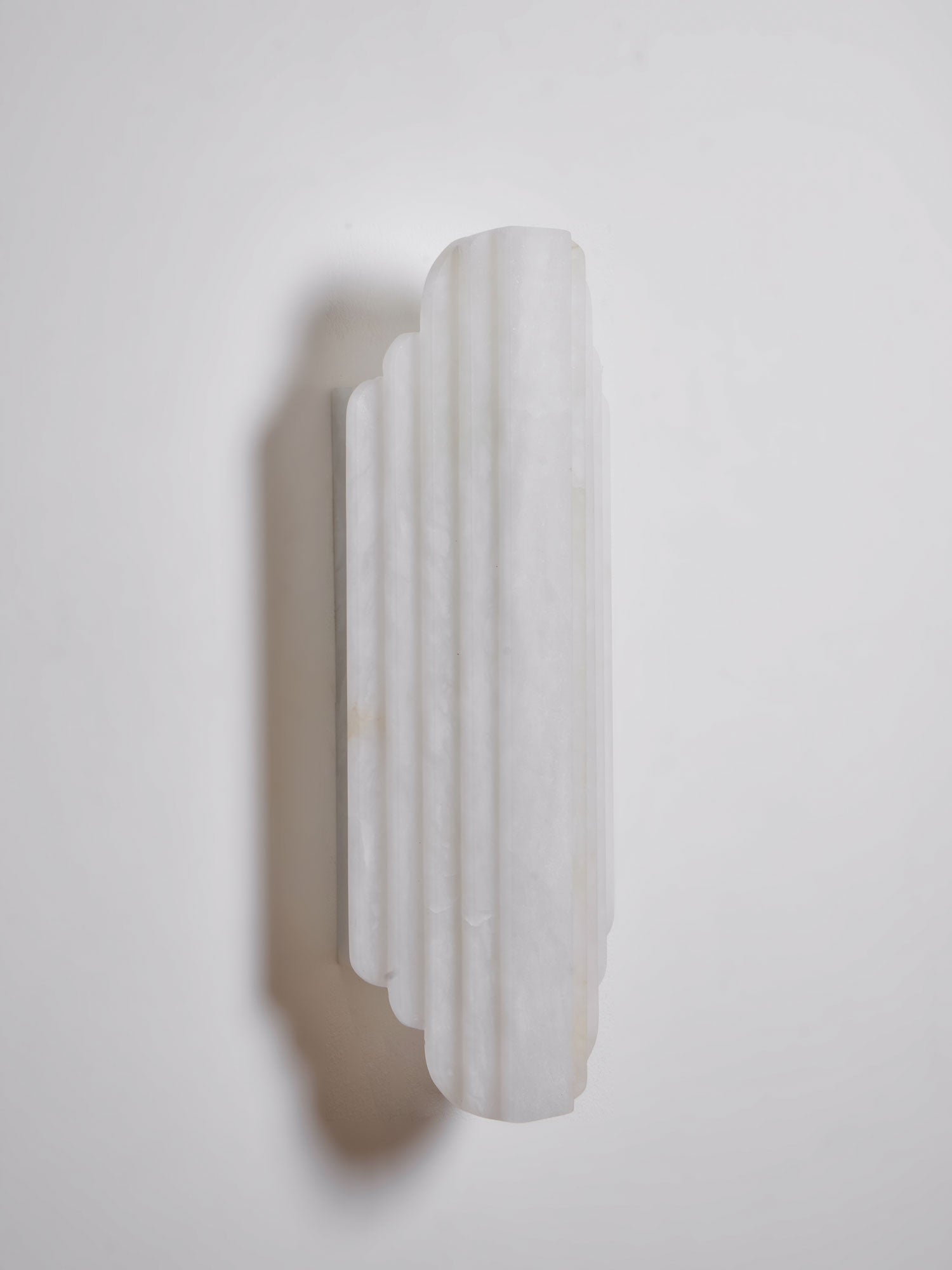 Настінний світильник Estelle Alabaster