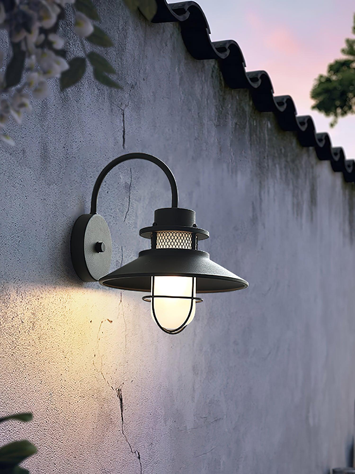 Настінний вуличний світильник Felix