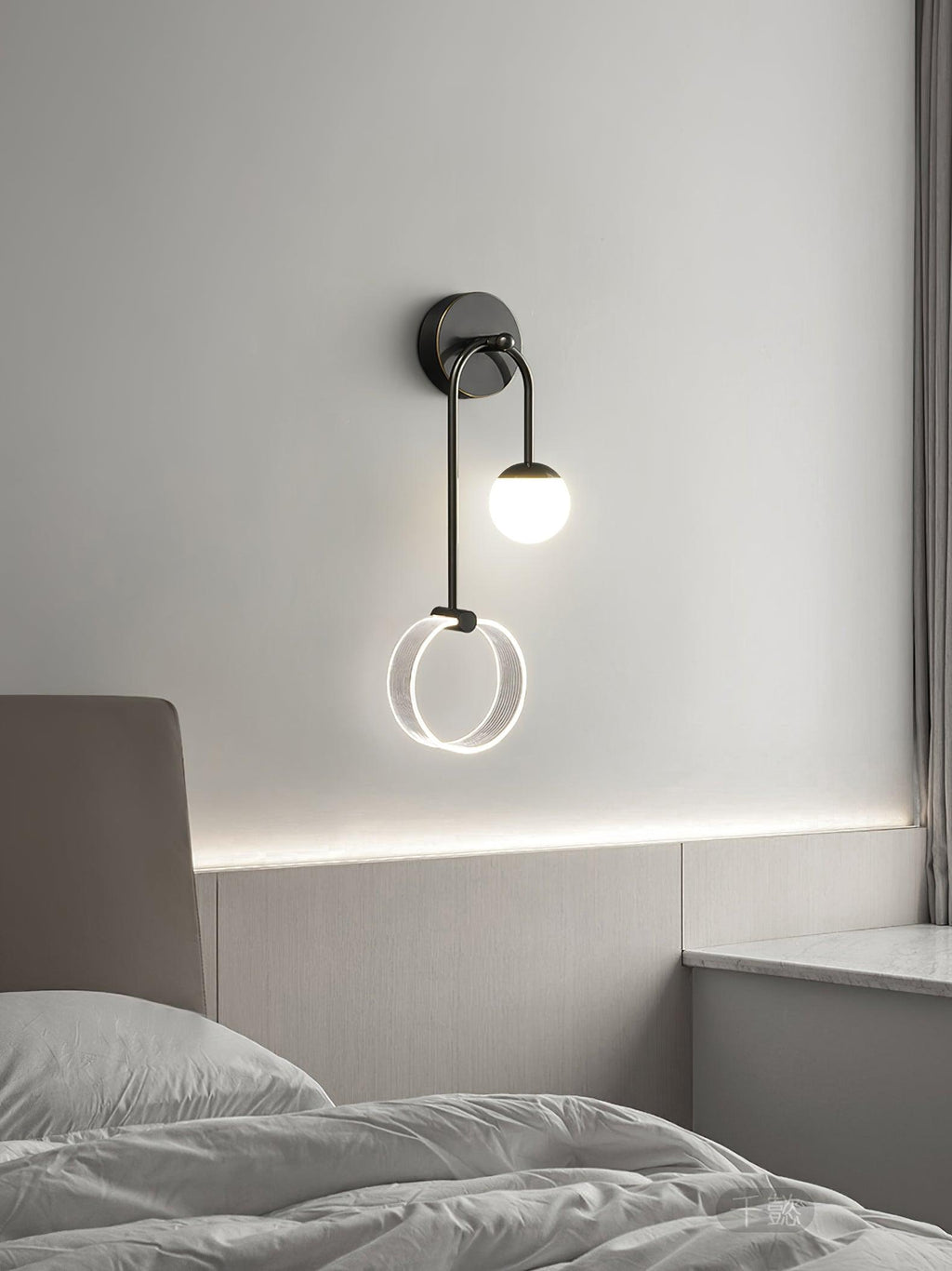 Настінний світильник Ferra LED