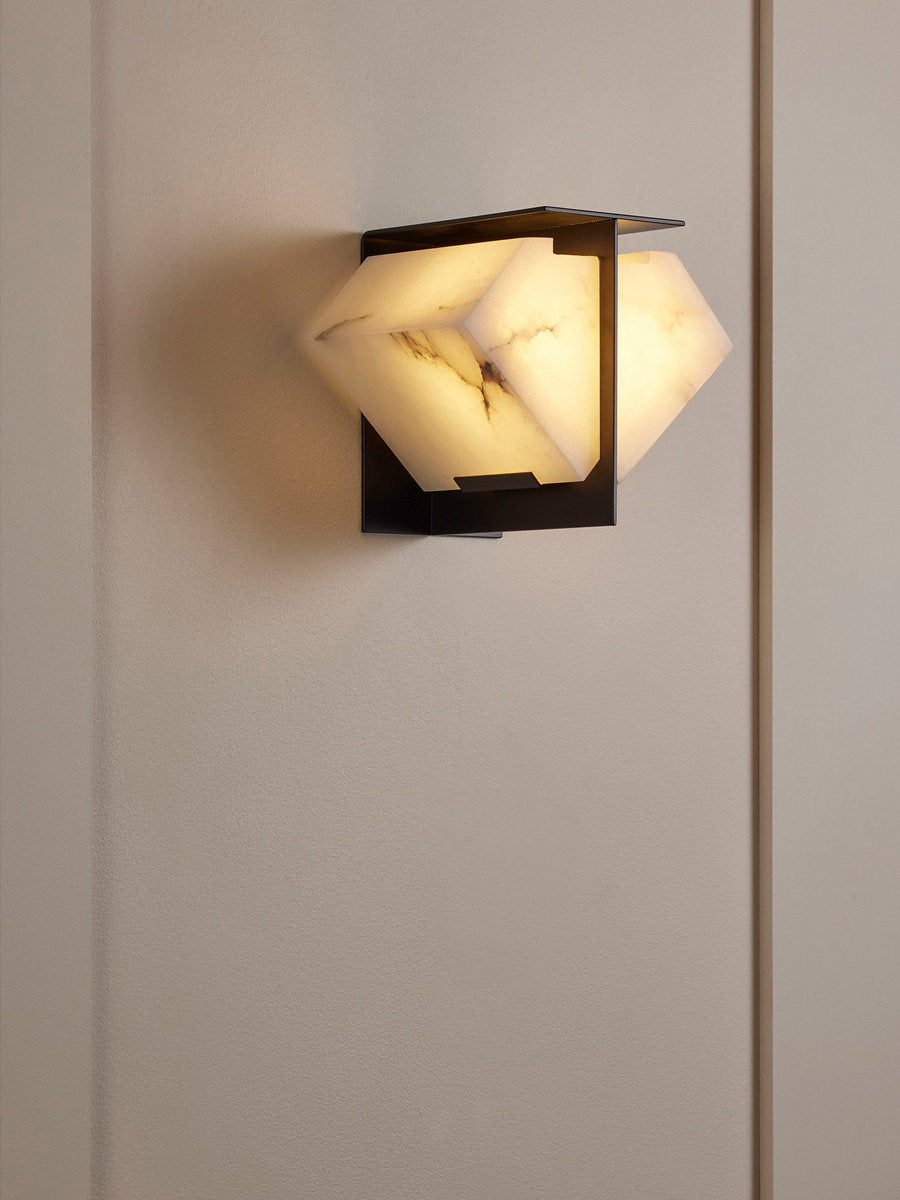 Стельовий світильник Folded Halo Alabaster