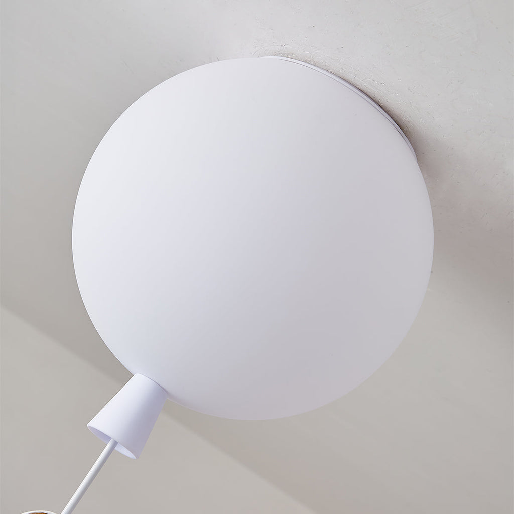 Стельовий світильник Frosted Balloon