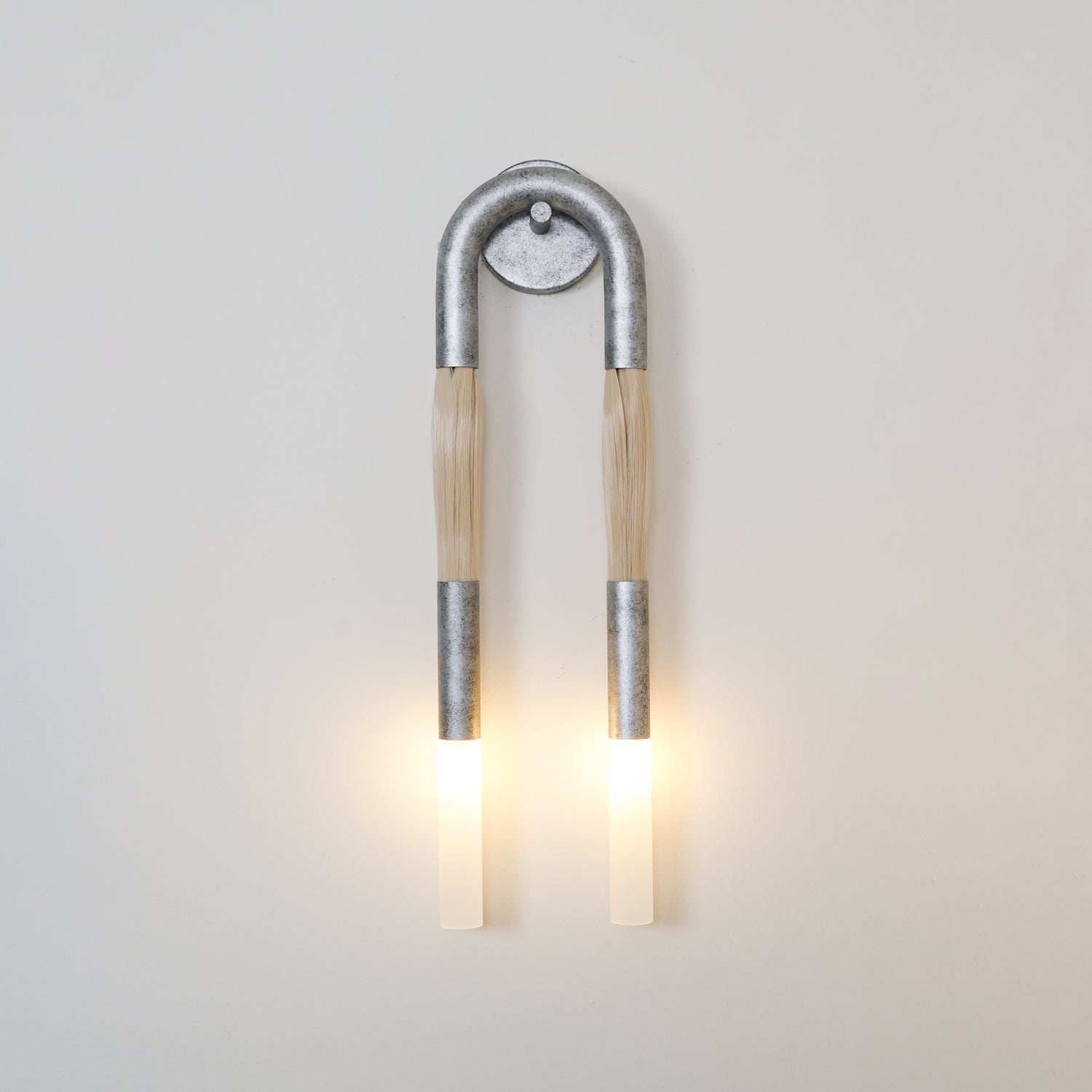 Horsehair Wall Lamp - DEPRIMO