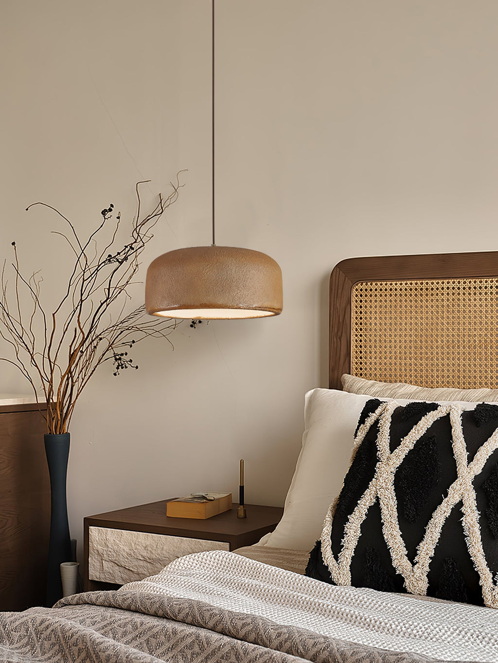 Подвесной светильник Khmara Resin Dome