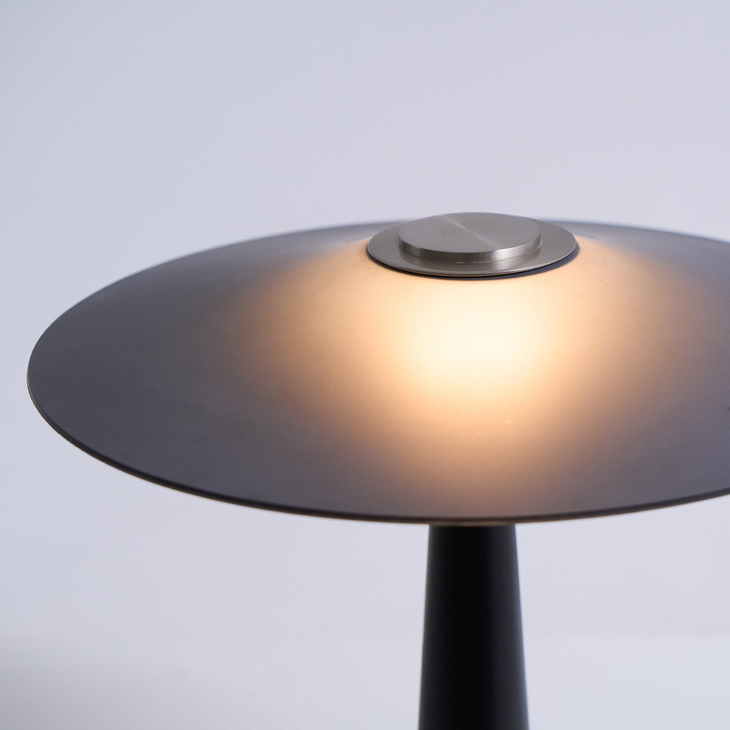 Kizu Peak Table Lamp