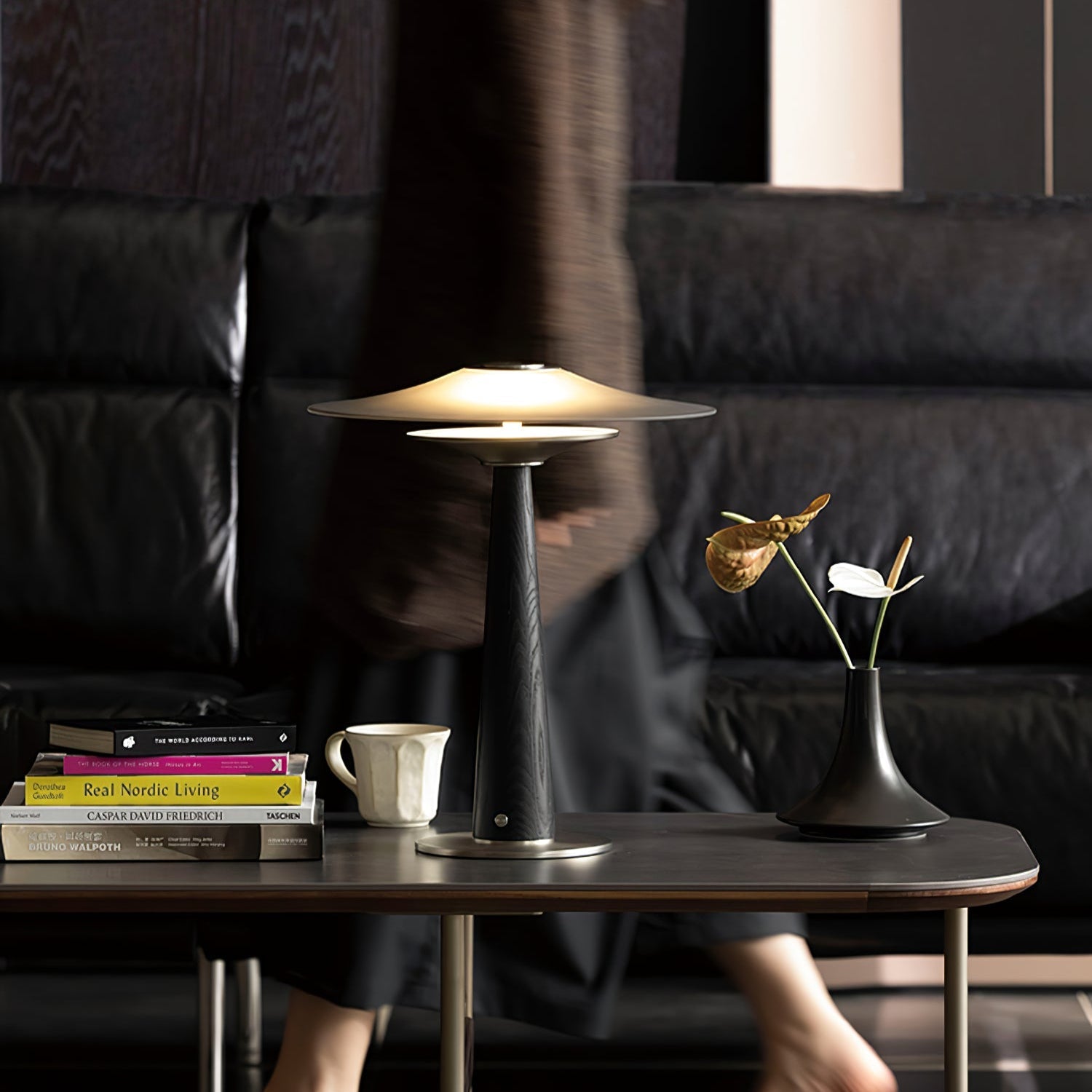 Kizu Peak Table Lamp