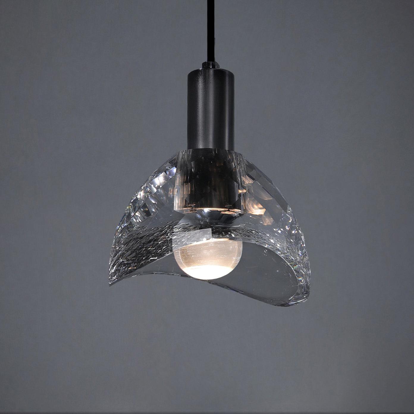 Підвісний світильник Latham Glass