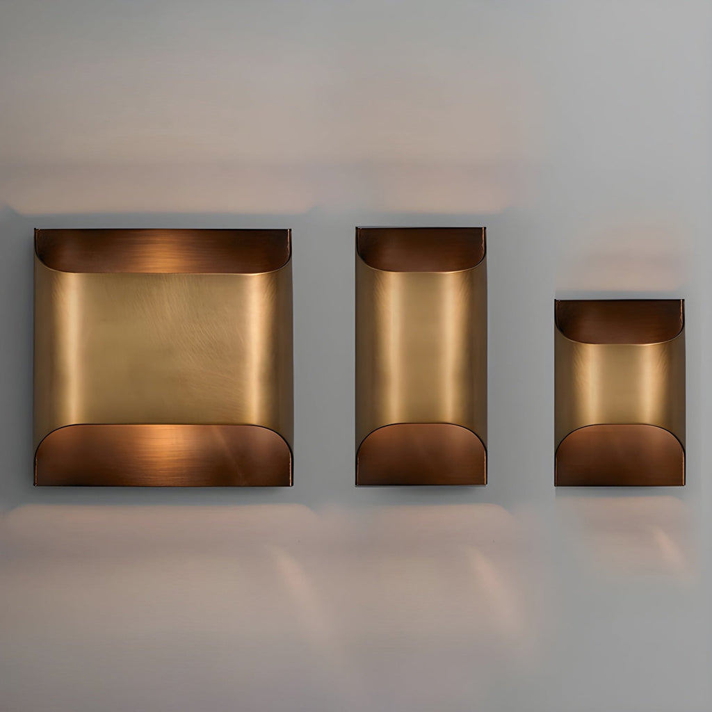 Настінний світильник Leclerc Brass