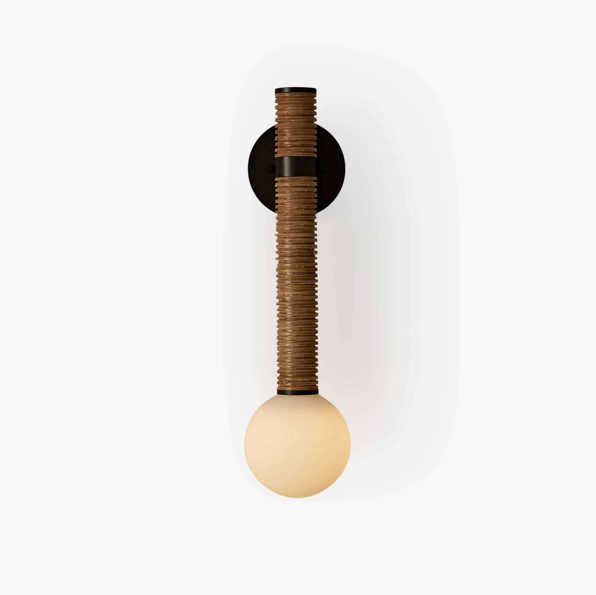 Lestro Wall Light
