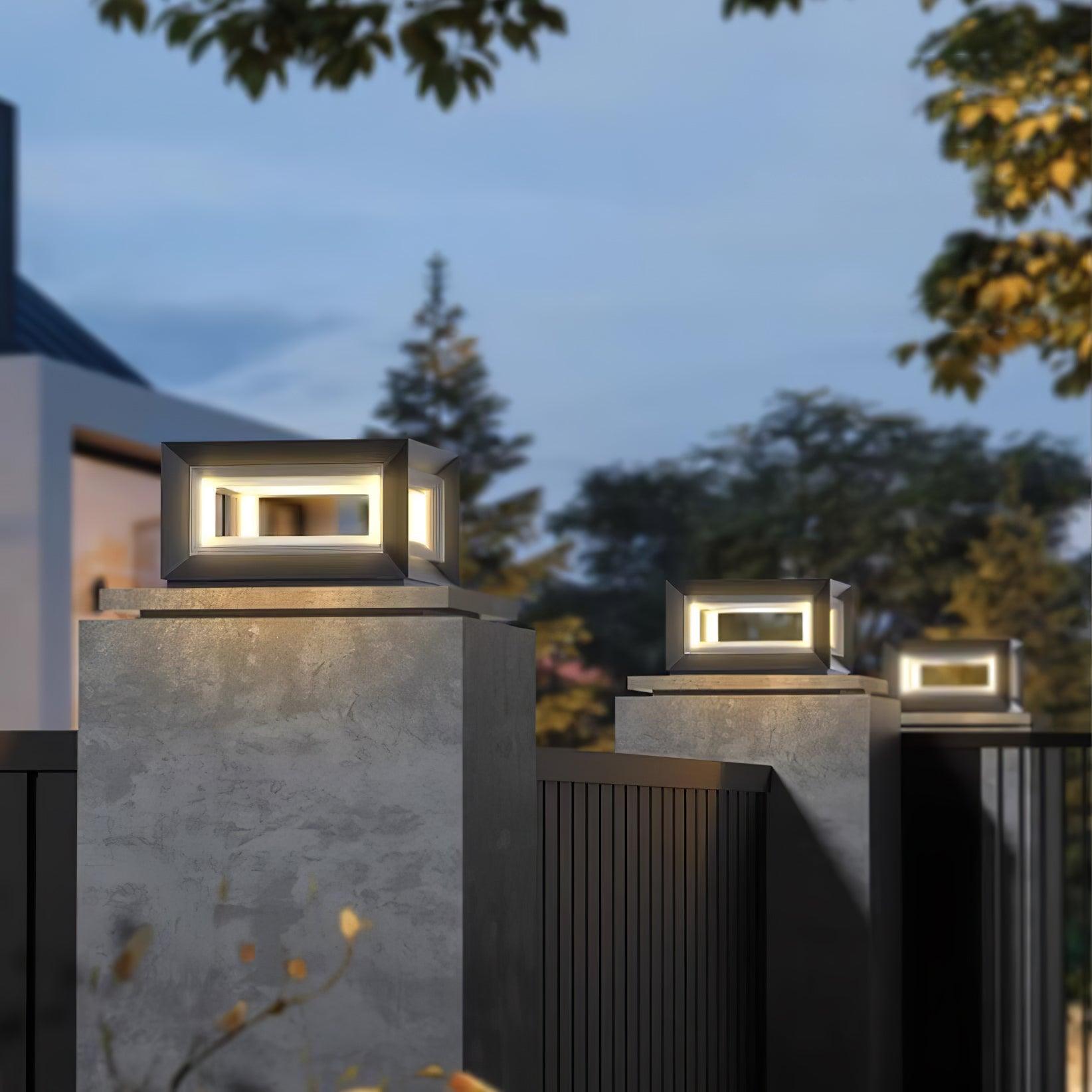 Зовнішній стовпчастий світильник Light Cube