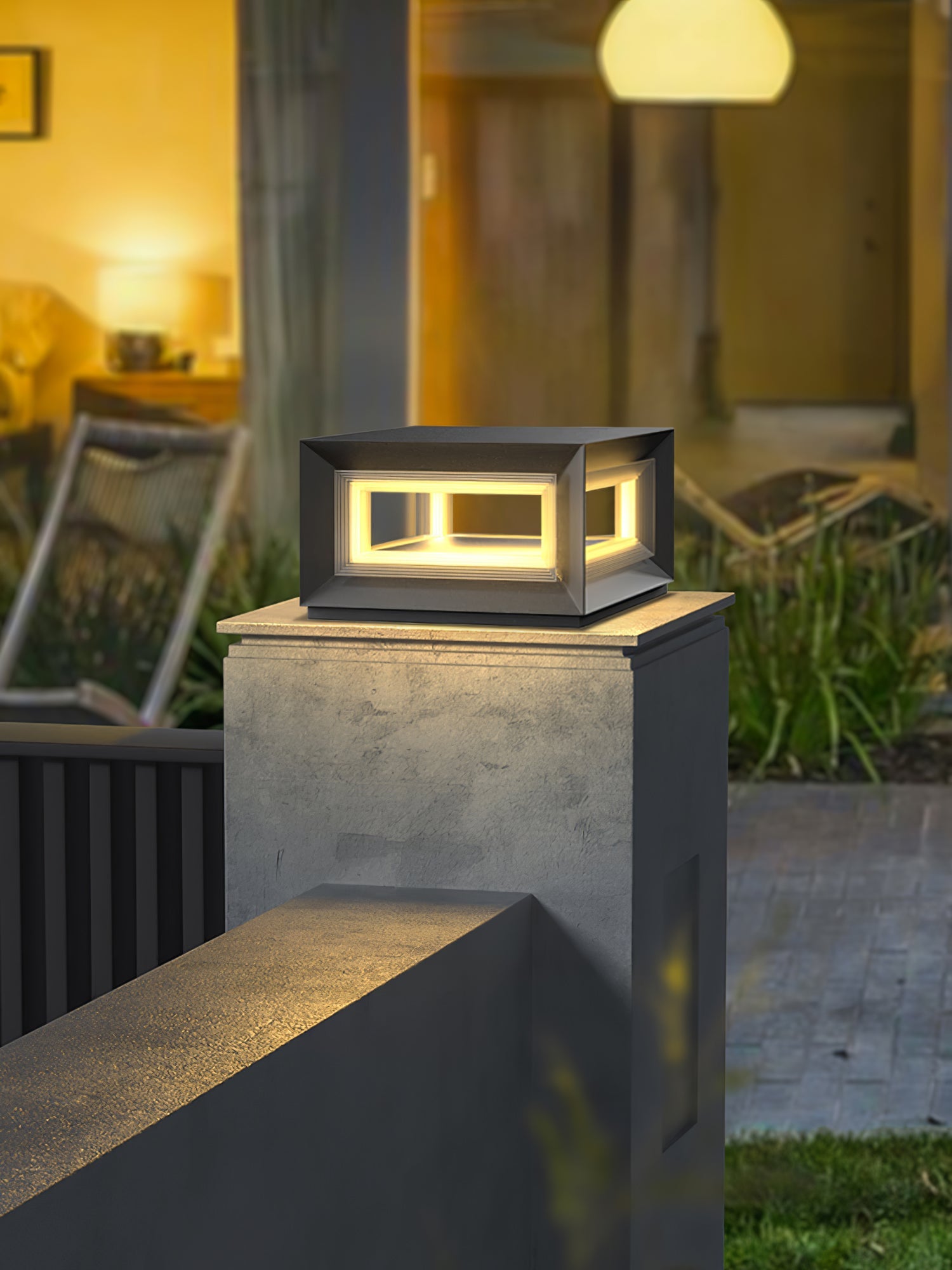 Зовнішній стовпчастий світильник Light Cube
