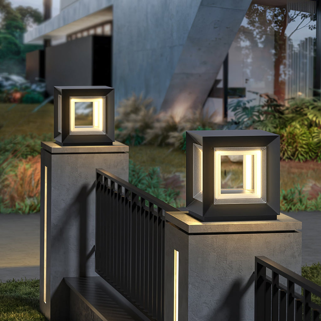 Зовнішній стовпчастий світильник Light Cube