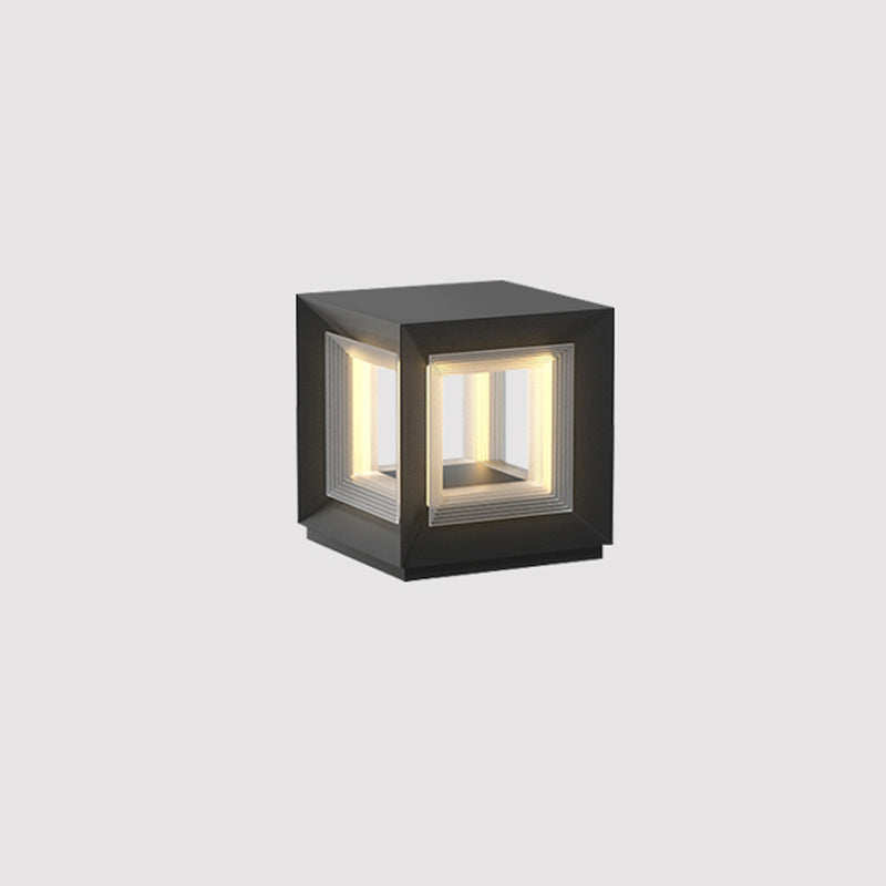 Зовнішній стовпчастий світильник Light Cube