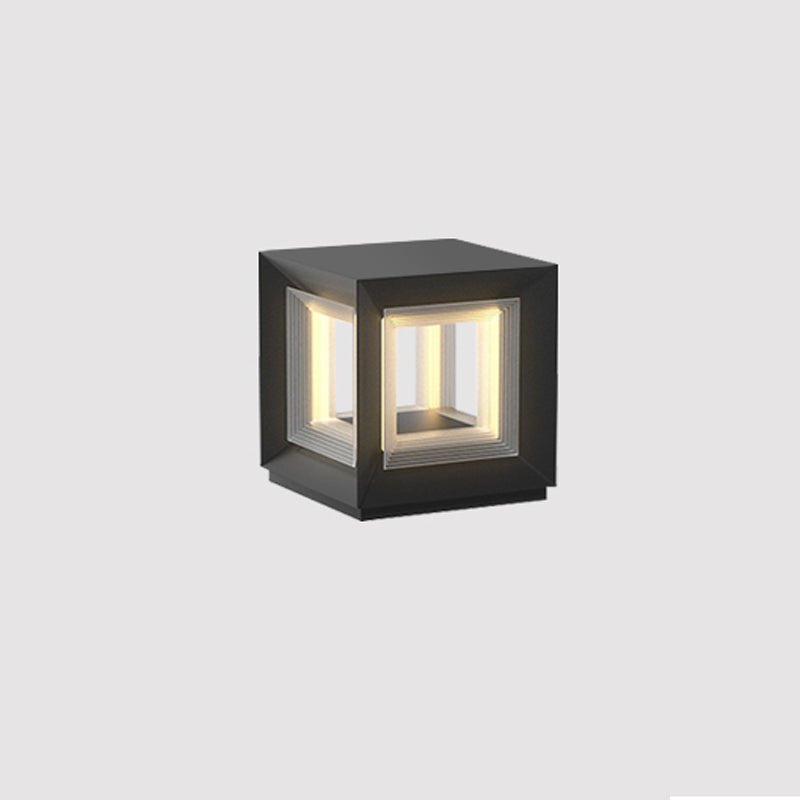 Зовнішній стовпчастий світильник Light Cube
