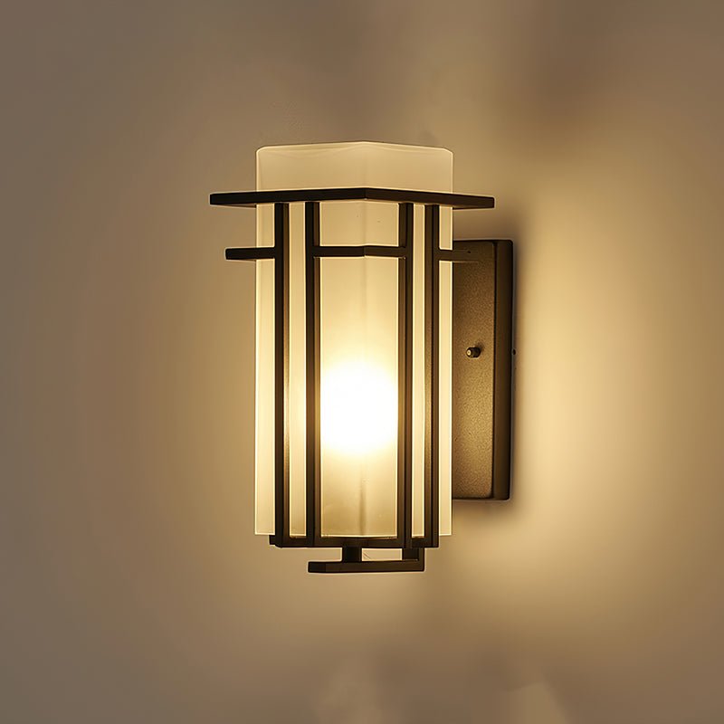 Linden Outdoor Wall Lamp - DEPRIMO