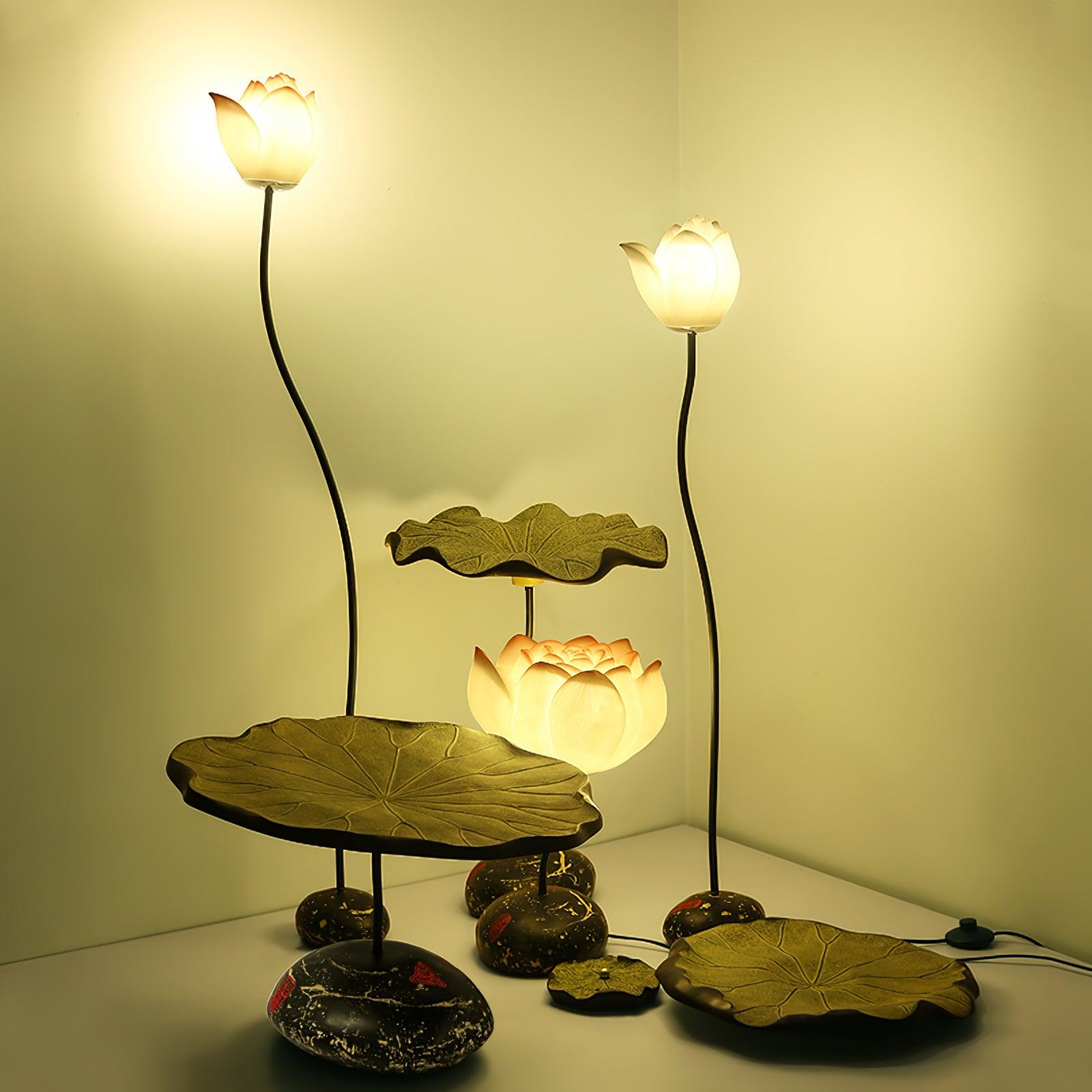 Торшер Lotus