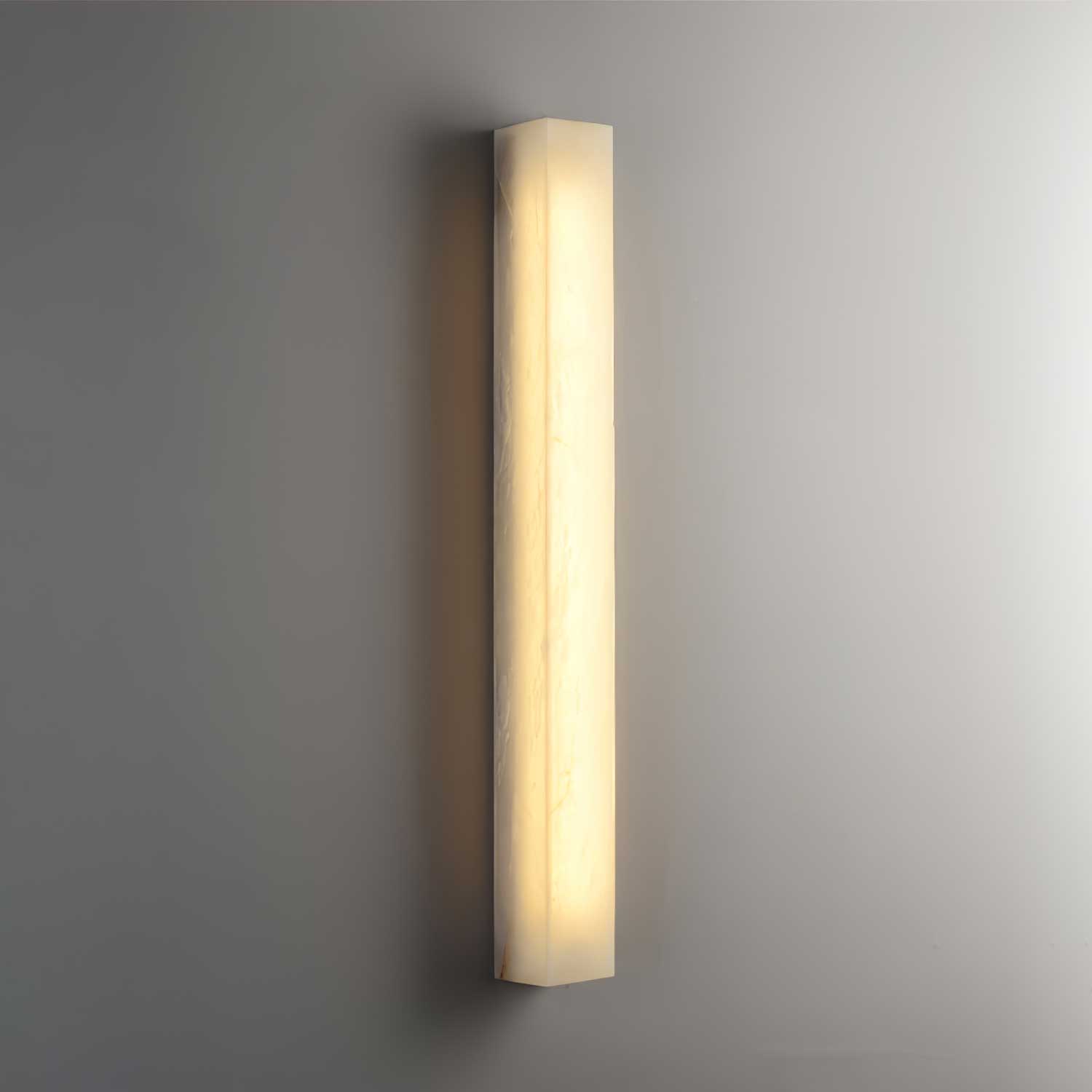 Алебастровий настінний світильник Lucent Pillar
