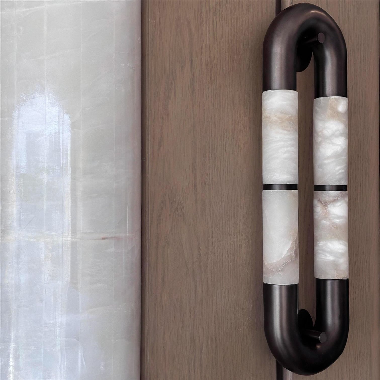 Настінний світильник Luma Arc Twin Alabaster
