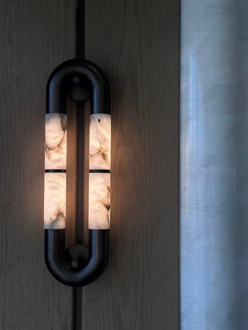 Настінний світильник Luma Arc Twin Alabaster