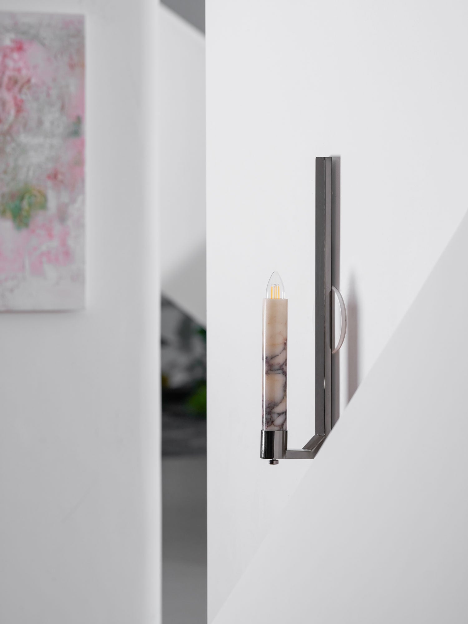 Настінний світильник Lumivolt Alabaster
