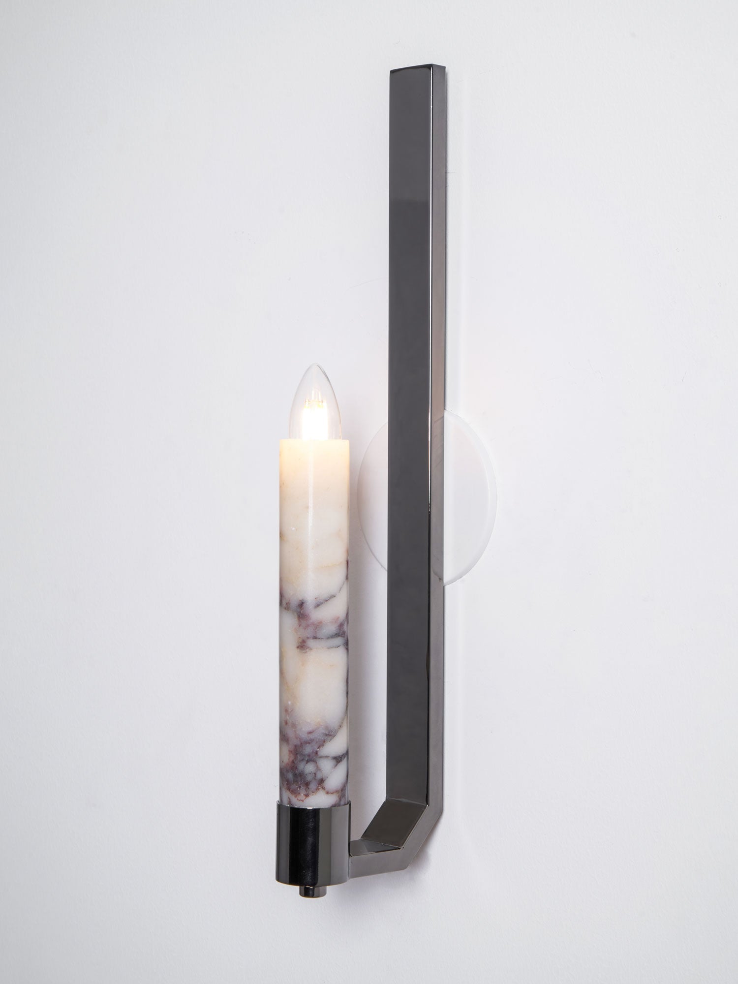 Настінний світильник Lumivolt Alabaster