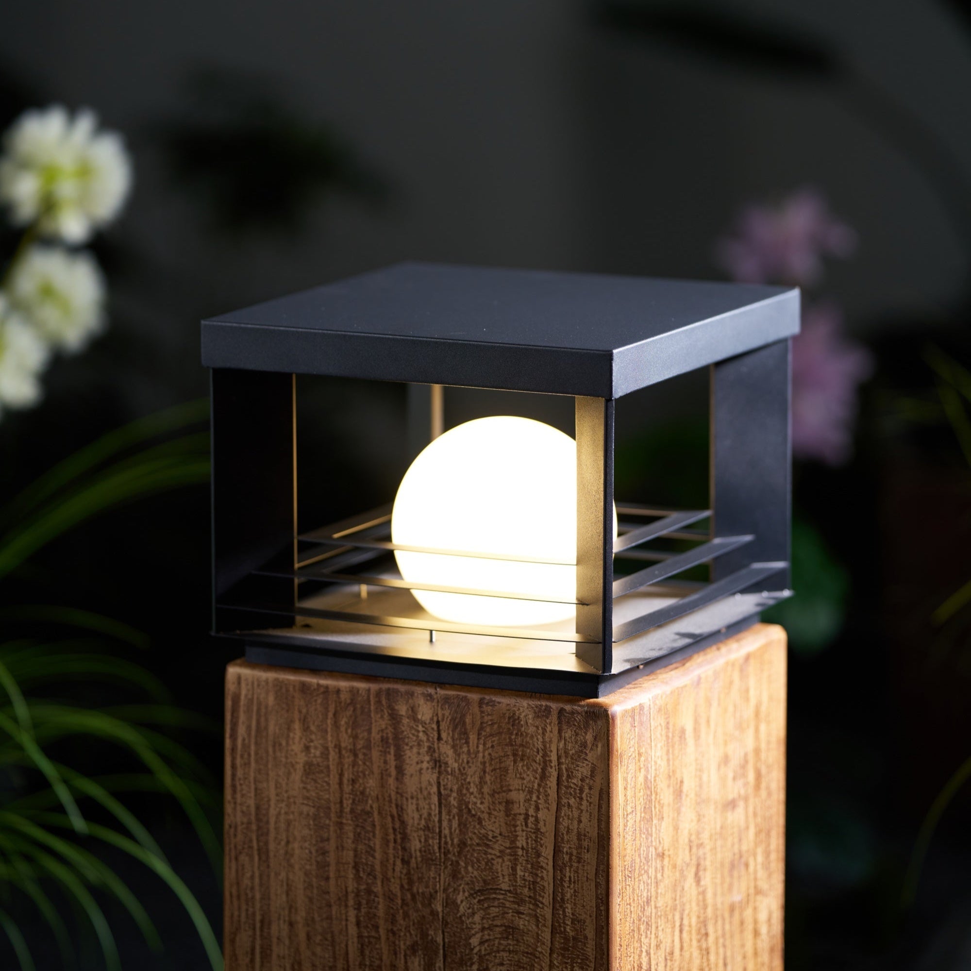 Вуличний світильник Lunar Crate
