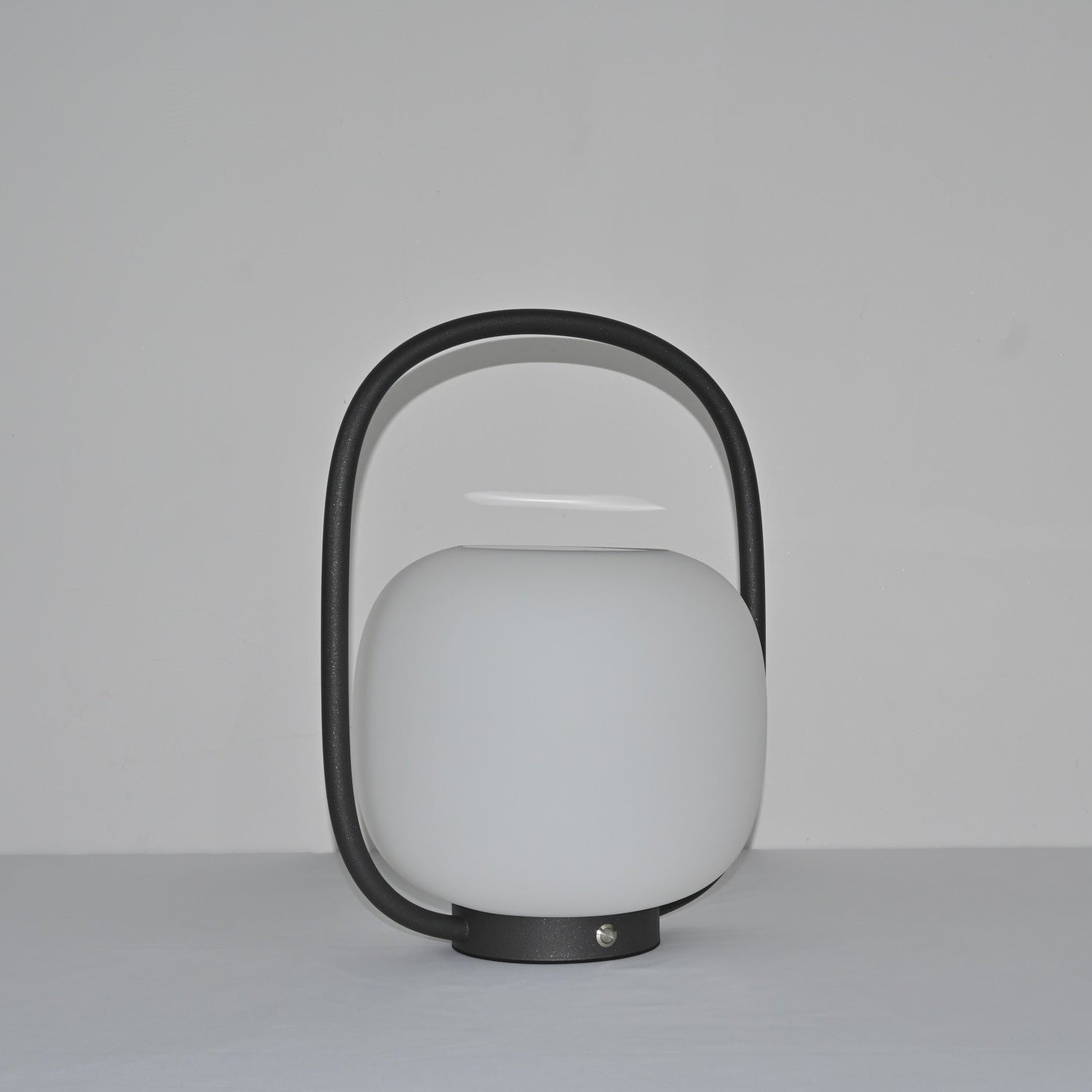 Вуличний ліхтар Lunava Lantern