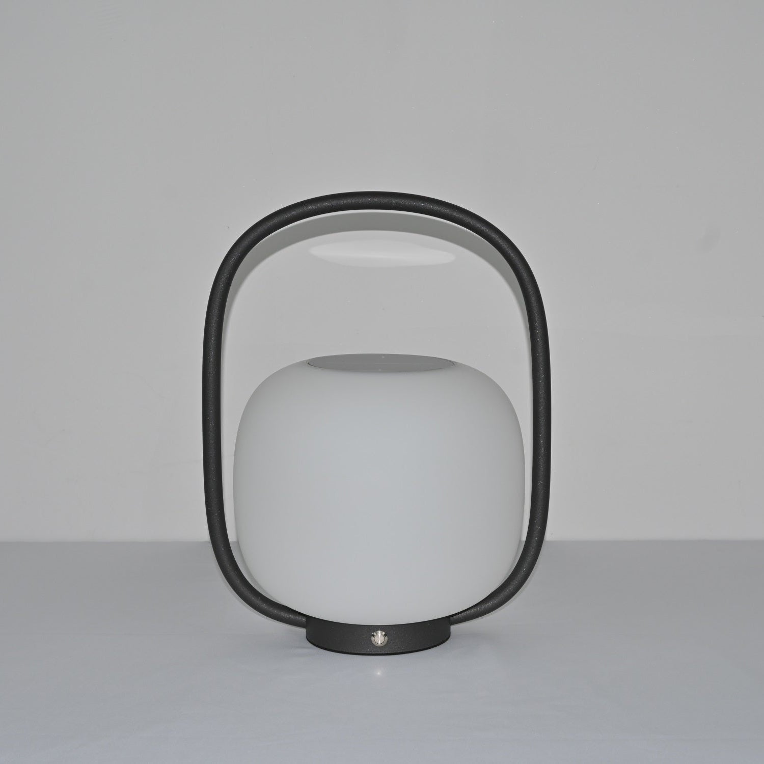 Вуличний ліхтар Lunava Lantern