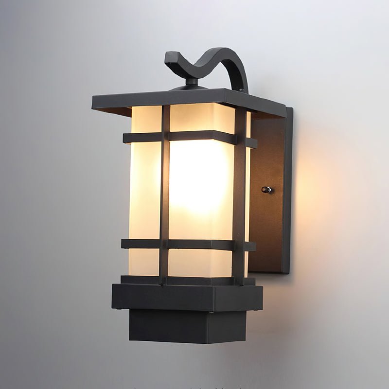 Вуличний настінний світильник Madison Lantern