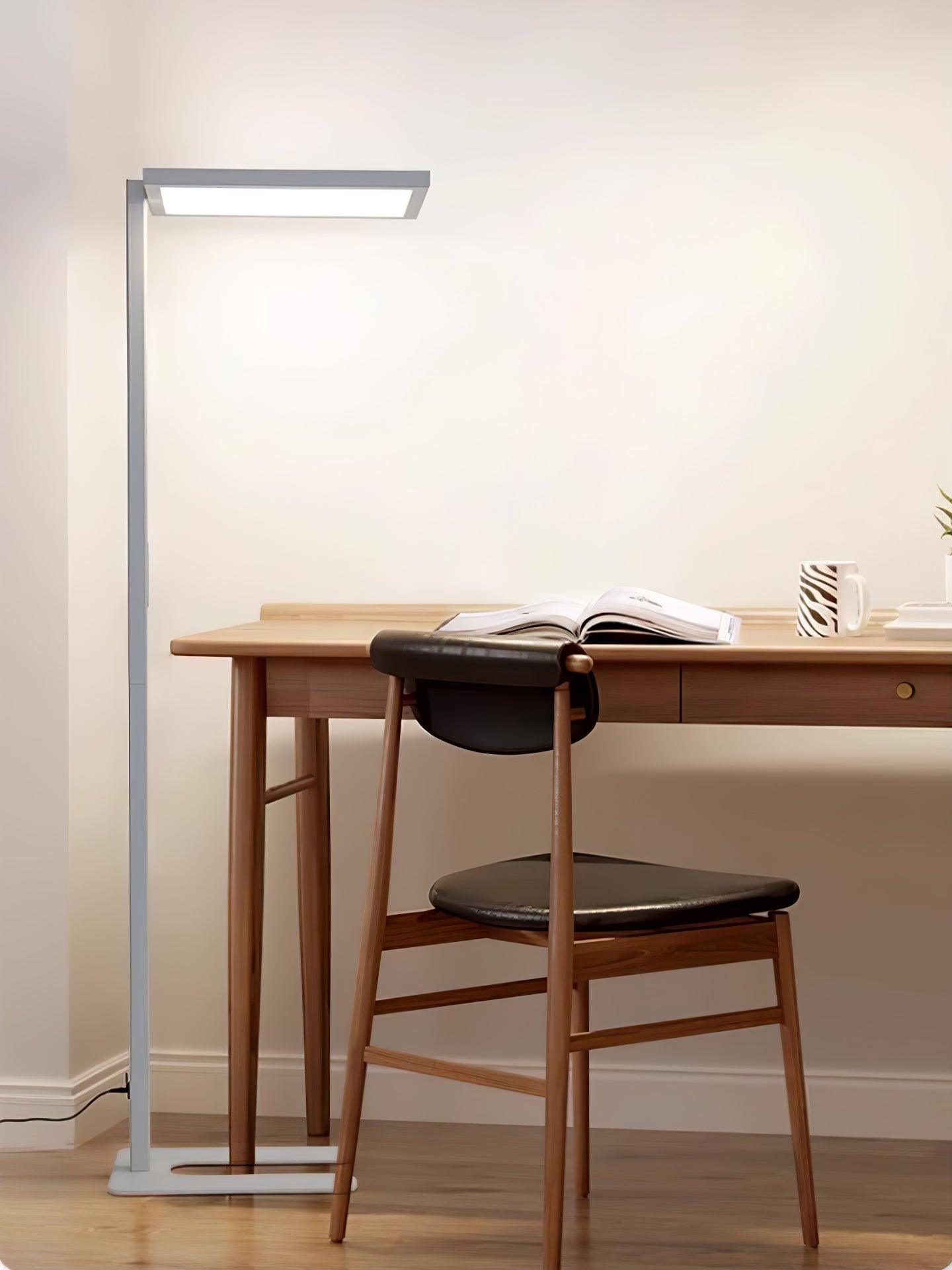 Торшер світлодіодний Matthis