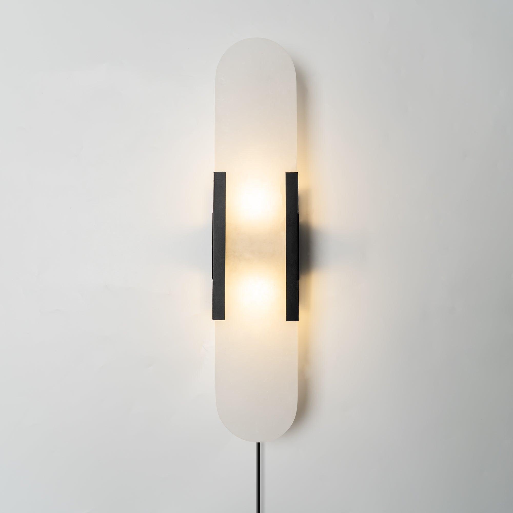 Подовжений настінний світильник Melange Alabaster