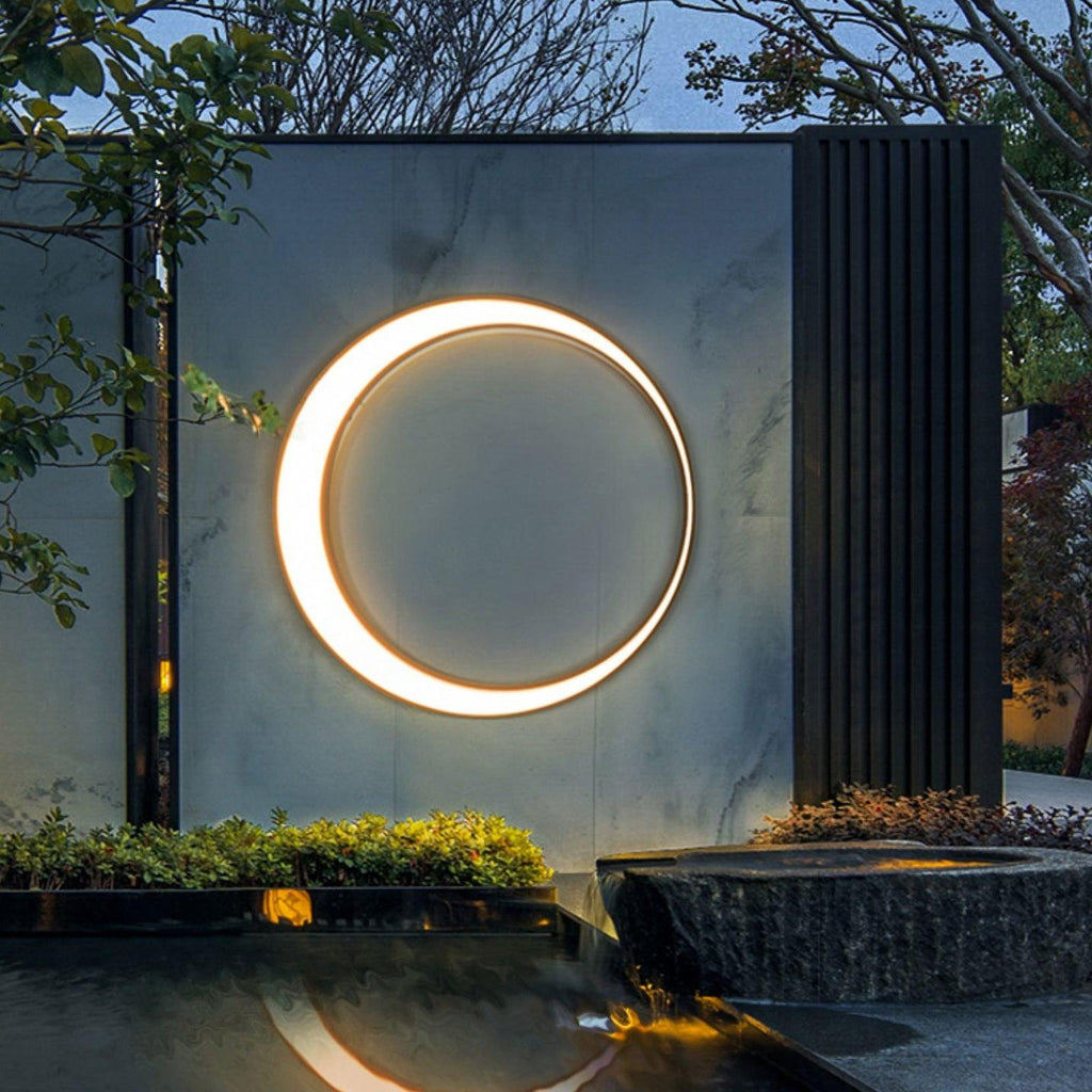Настінний ліхтар Moon Outdoor