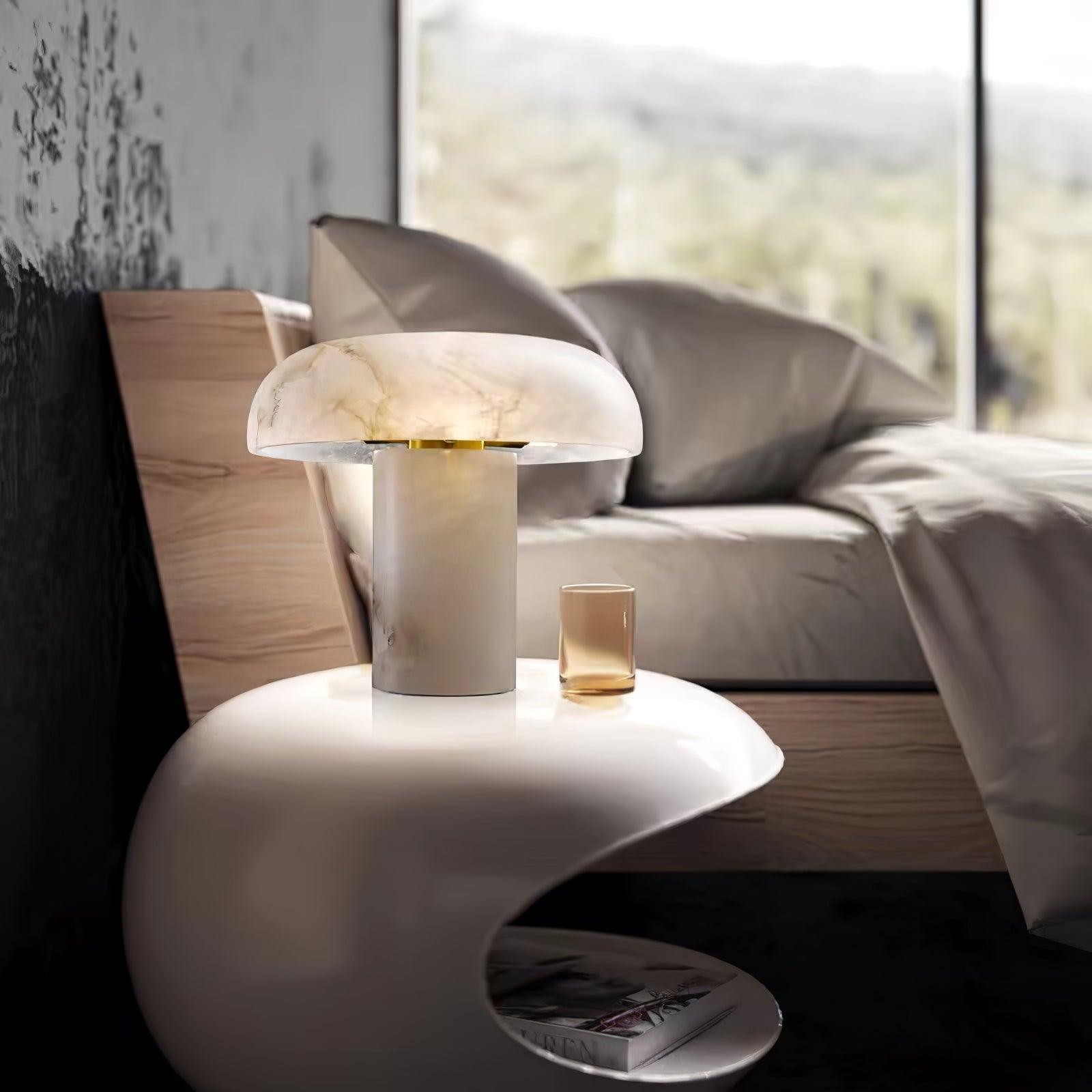 Настільна лампа-гриб алебастрова