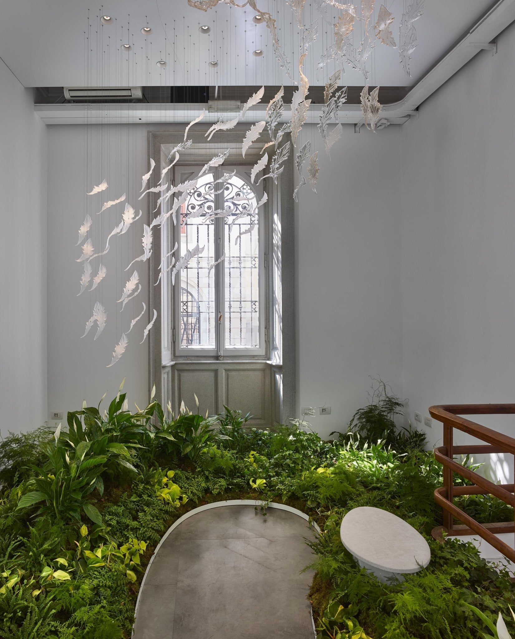 Nectar Leaves Chandelier - Vakkerlight