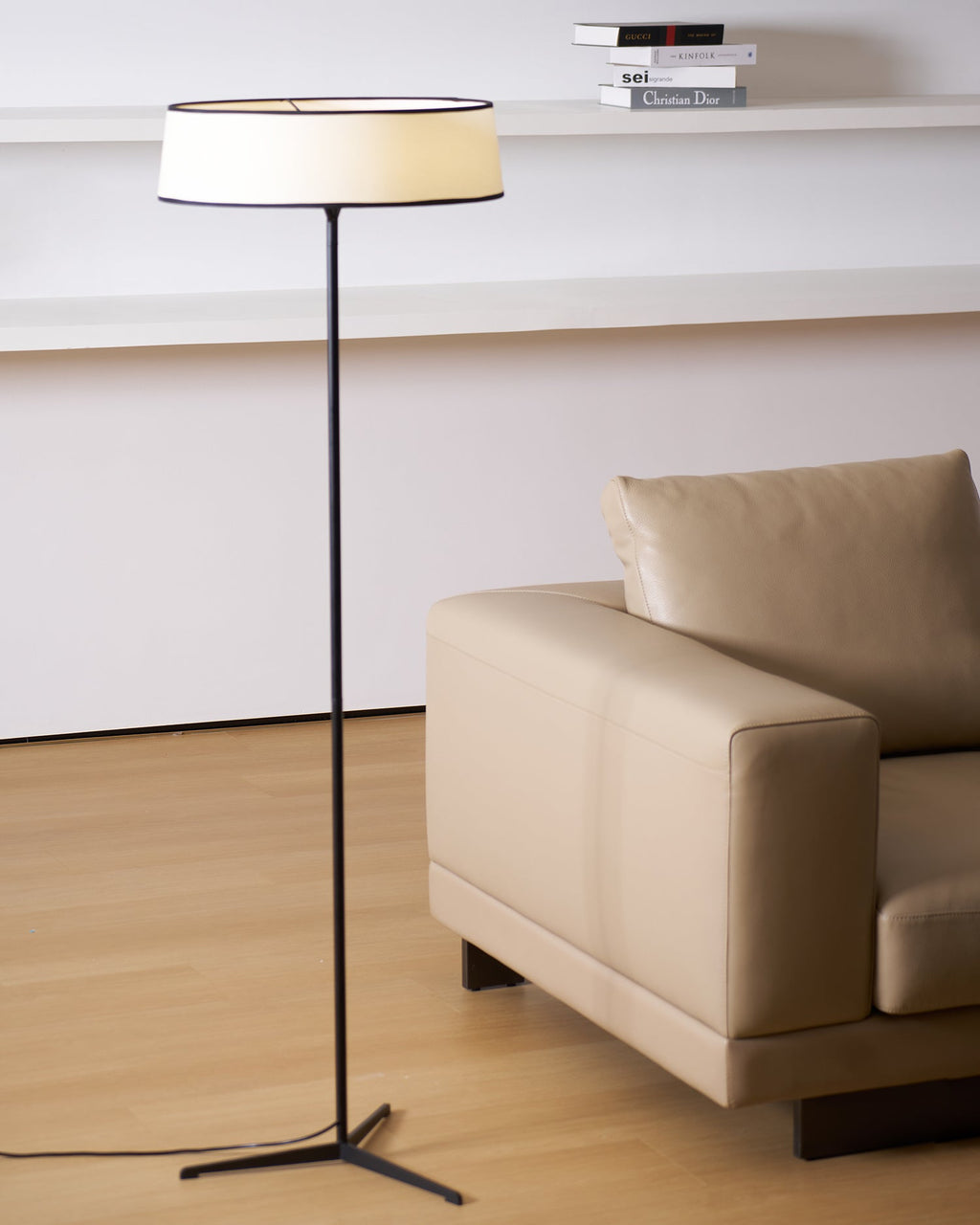 Торшер Dama