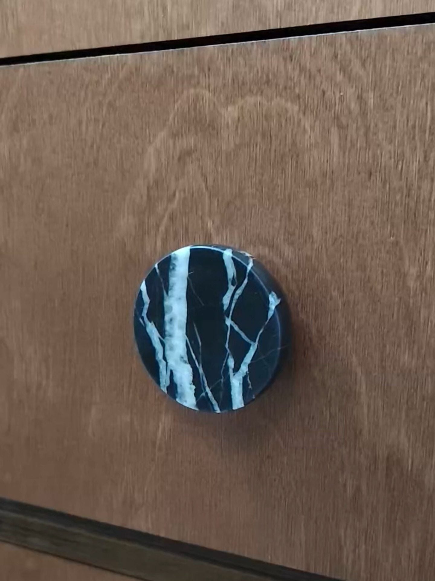 Мармурова ручка Obsidian Core