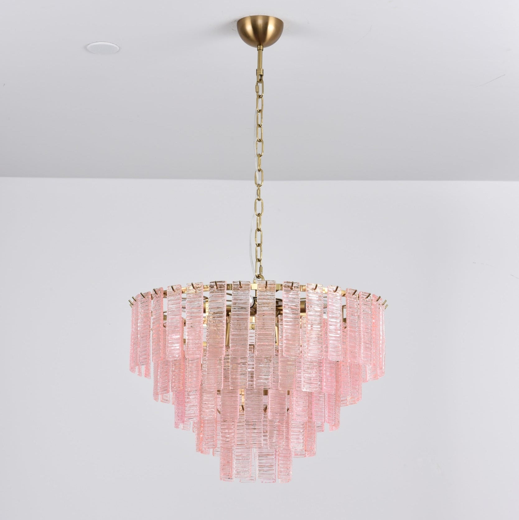 Розовая люстра Opalora Murano