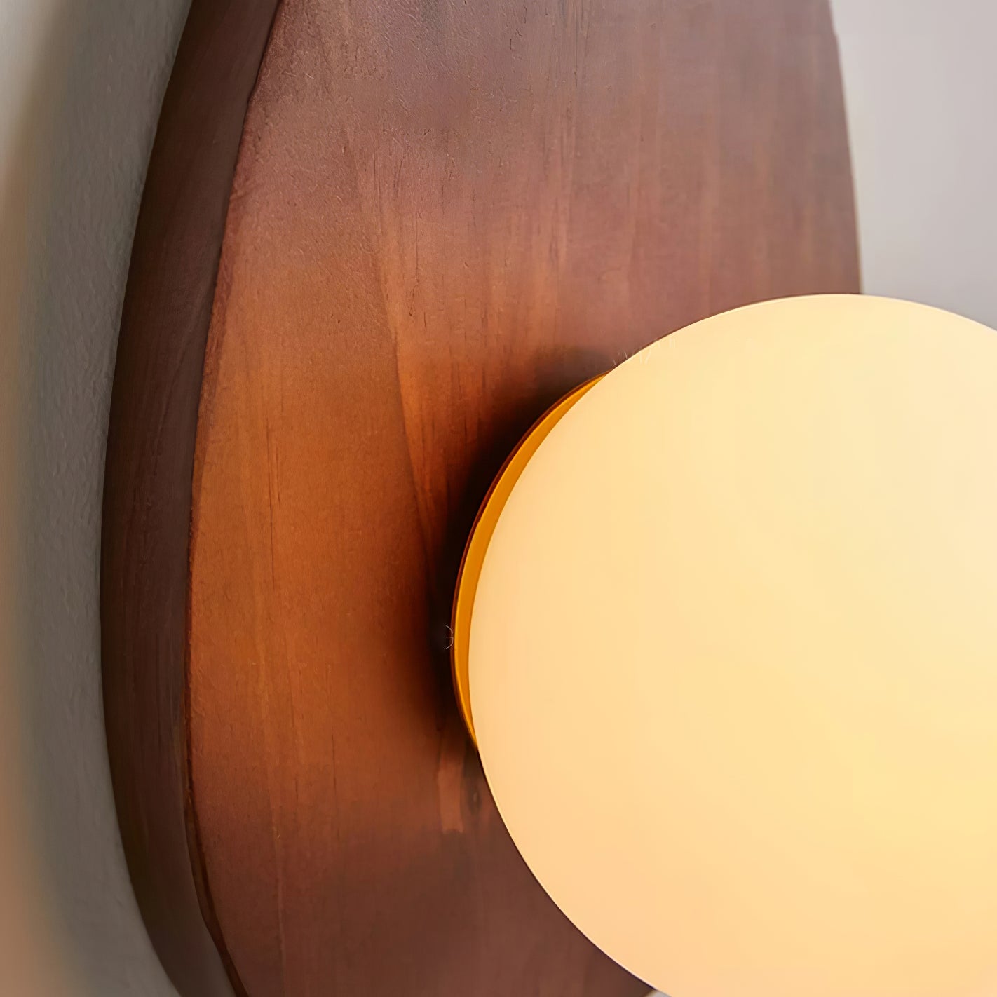 Настінний світильник Orba Walnut
