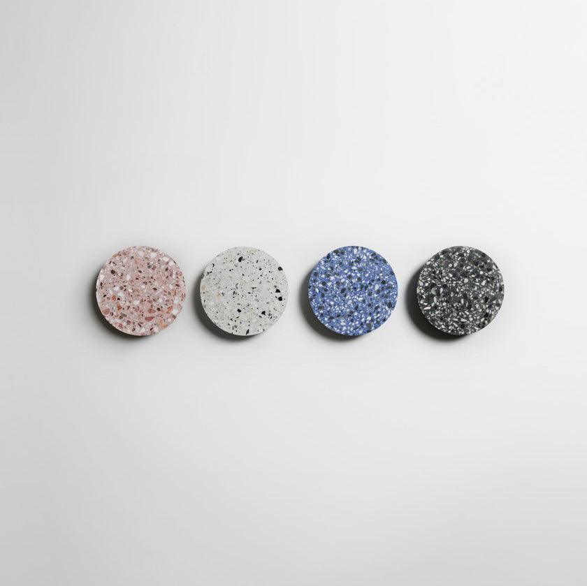 Настінний світильник Pin