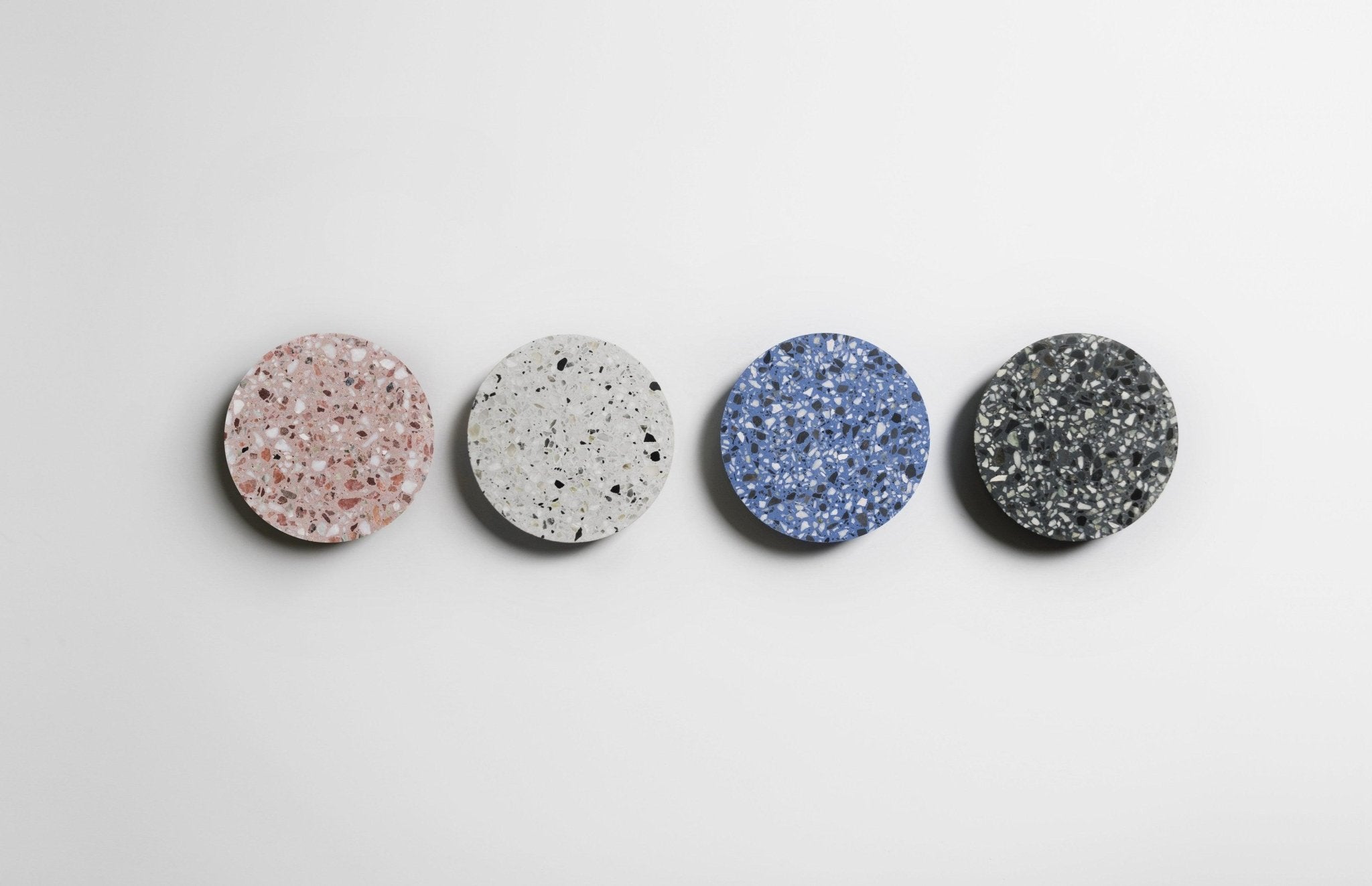 Настінний світильник Pin