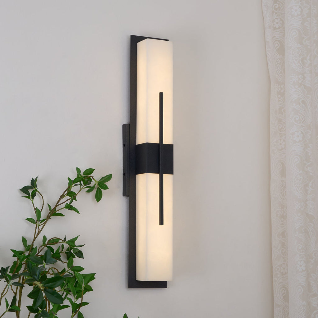 Настінний світильник Possini Outdoor Alabaster