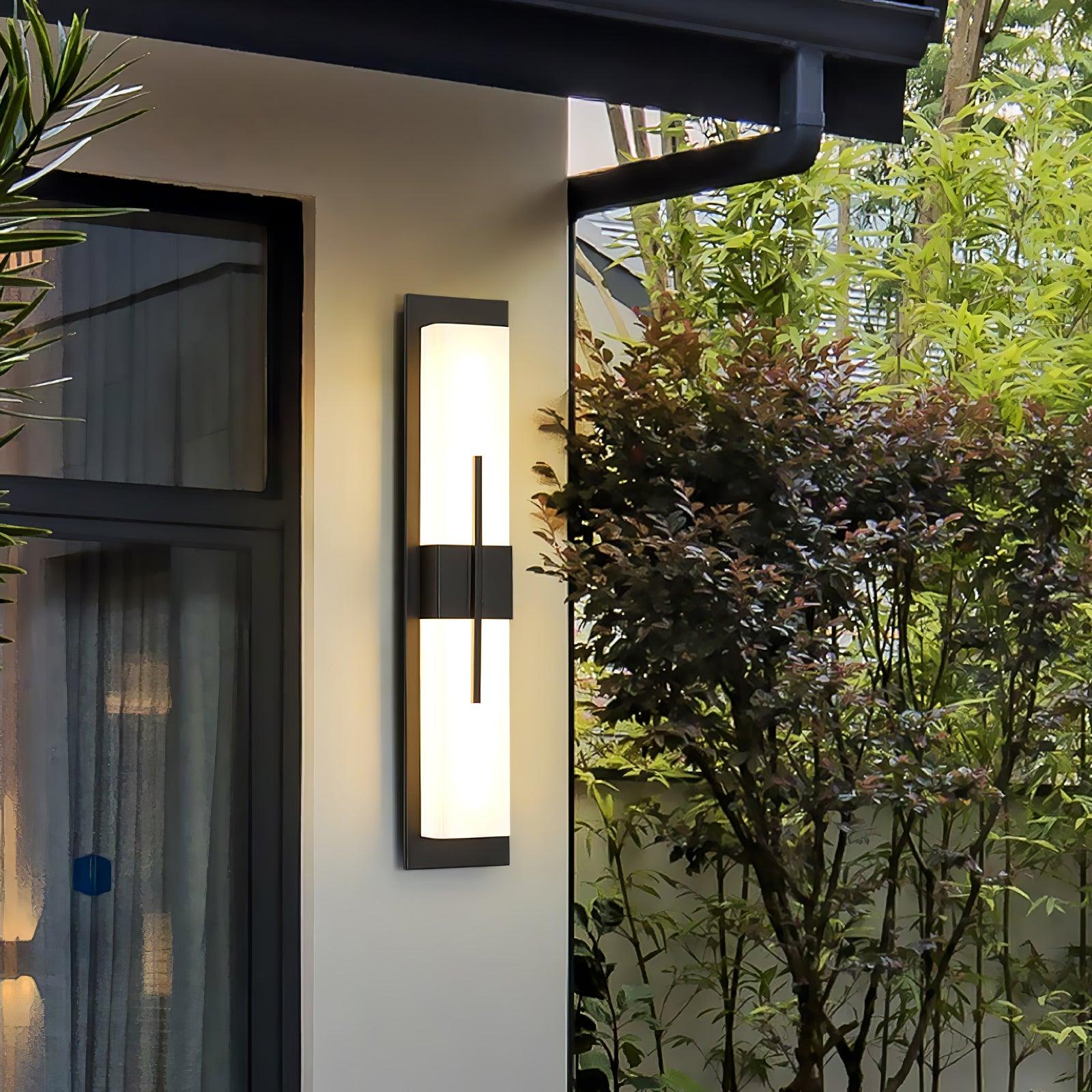 Настінний світильник Possini Outdoor Alabaster