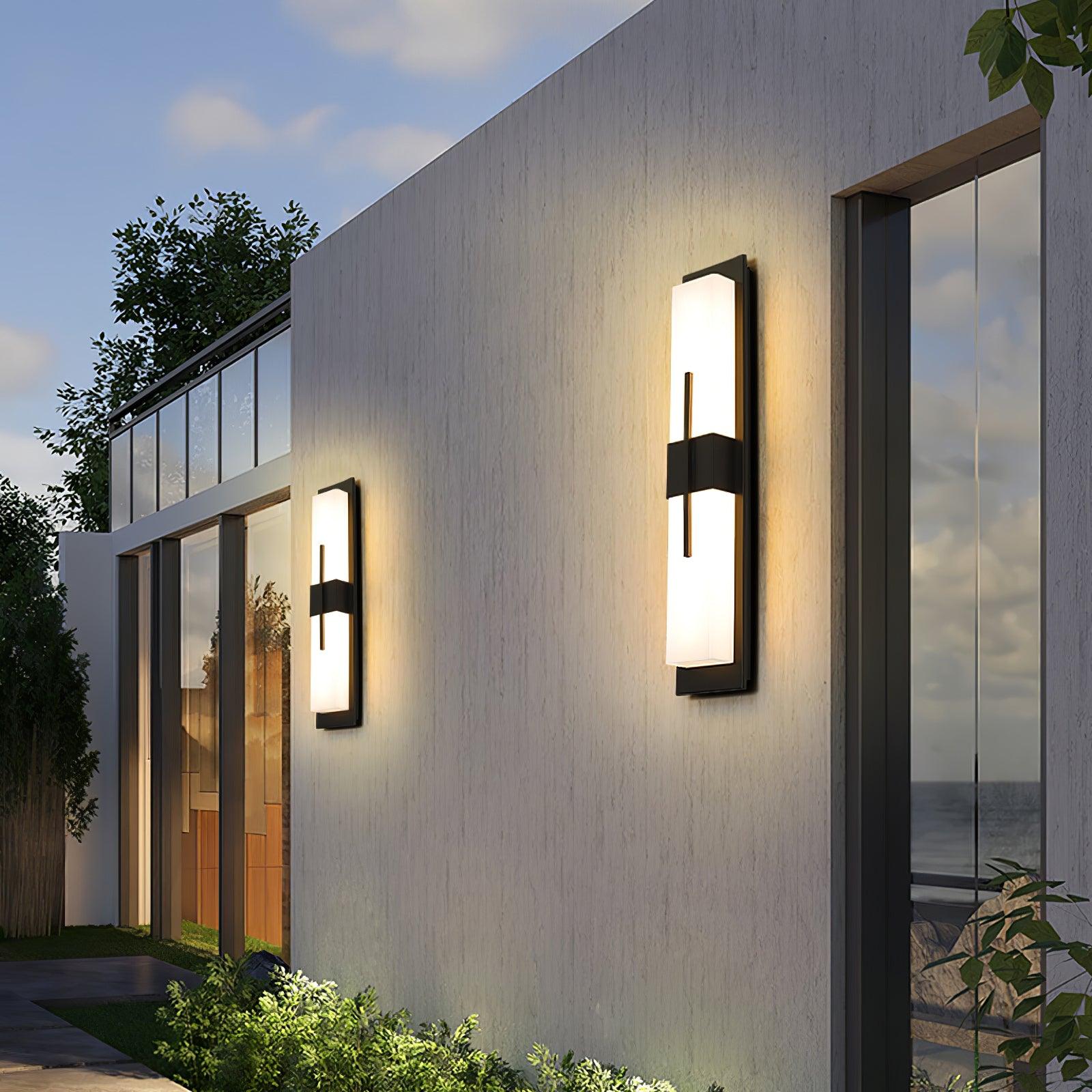 Настінний світильник Possini Outdoor Alabaster