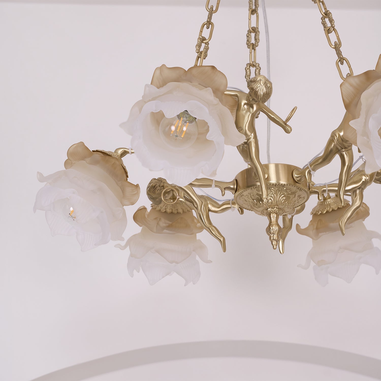 Статуэтки путти, латунный подвес