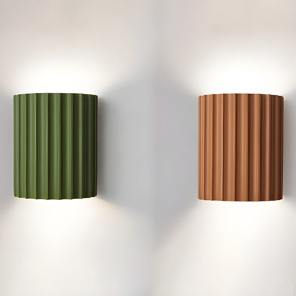 Настенный светильник Ribbed из смолы