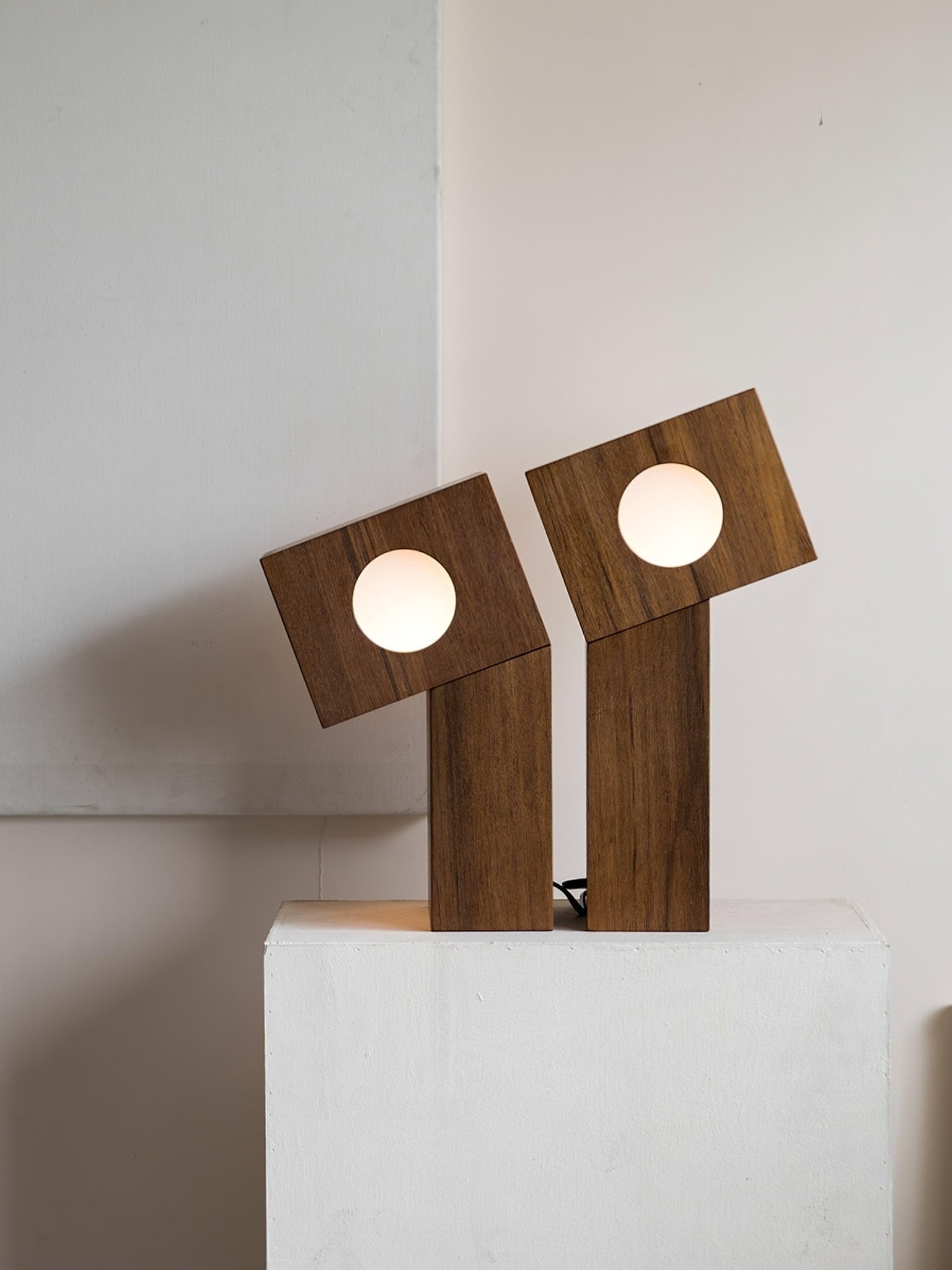 Настольная лампа «Роборт»