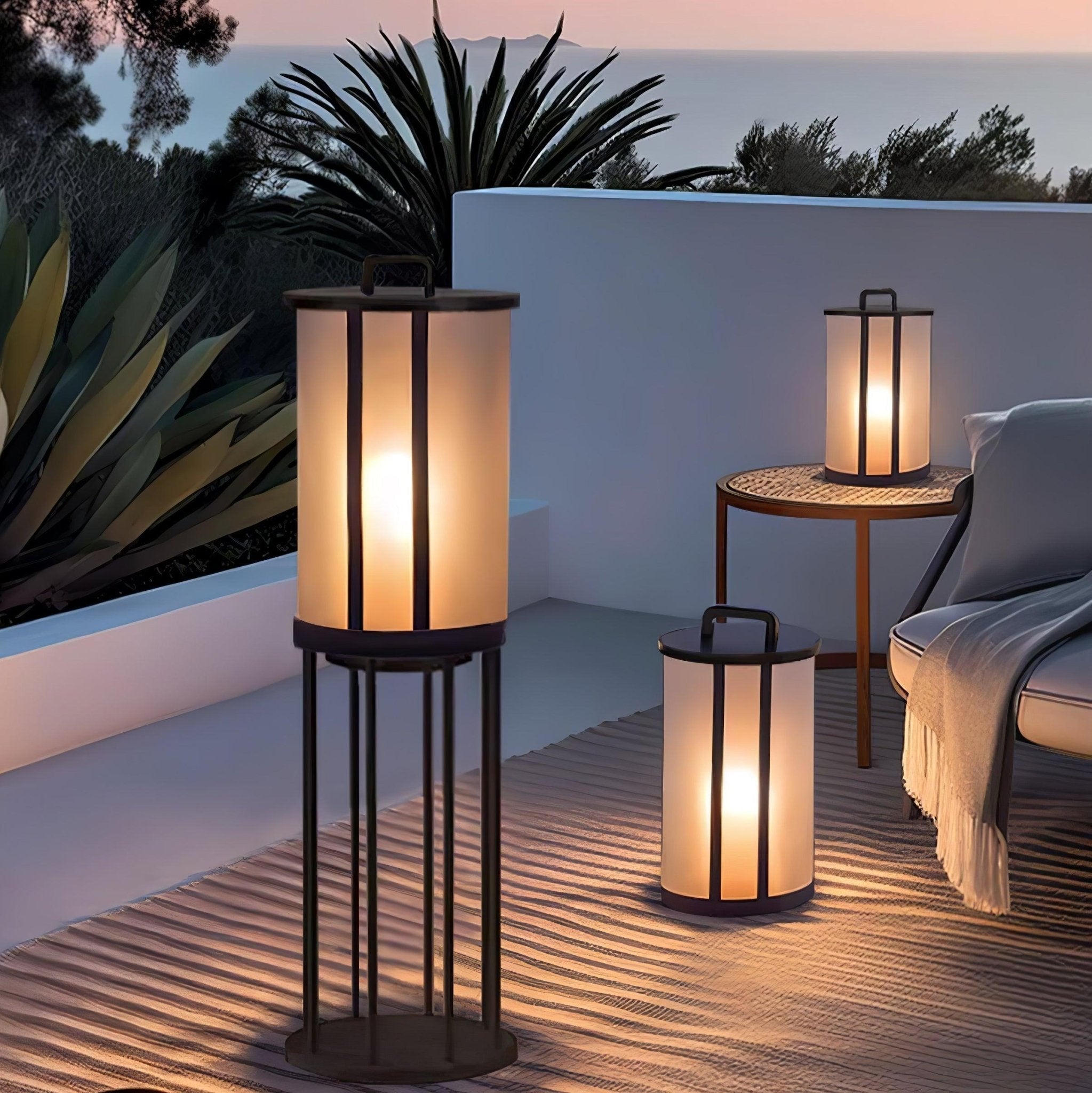 Round Pillar Acrylic Lantern Outdoor Lamp